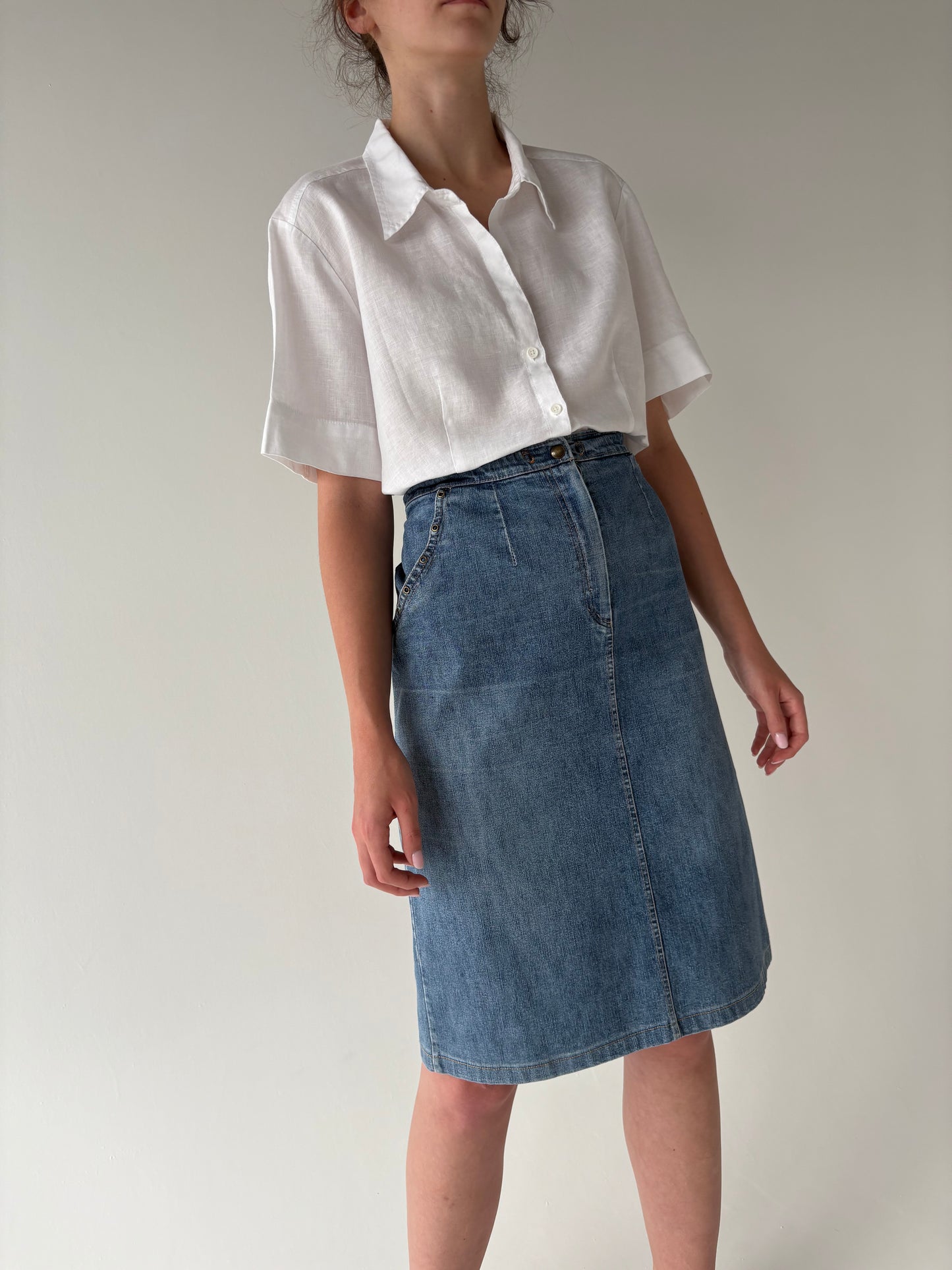Fustă vintage din jeans de vară cu talie înaltă și buzunare