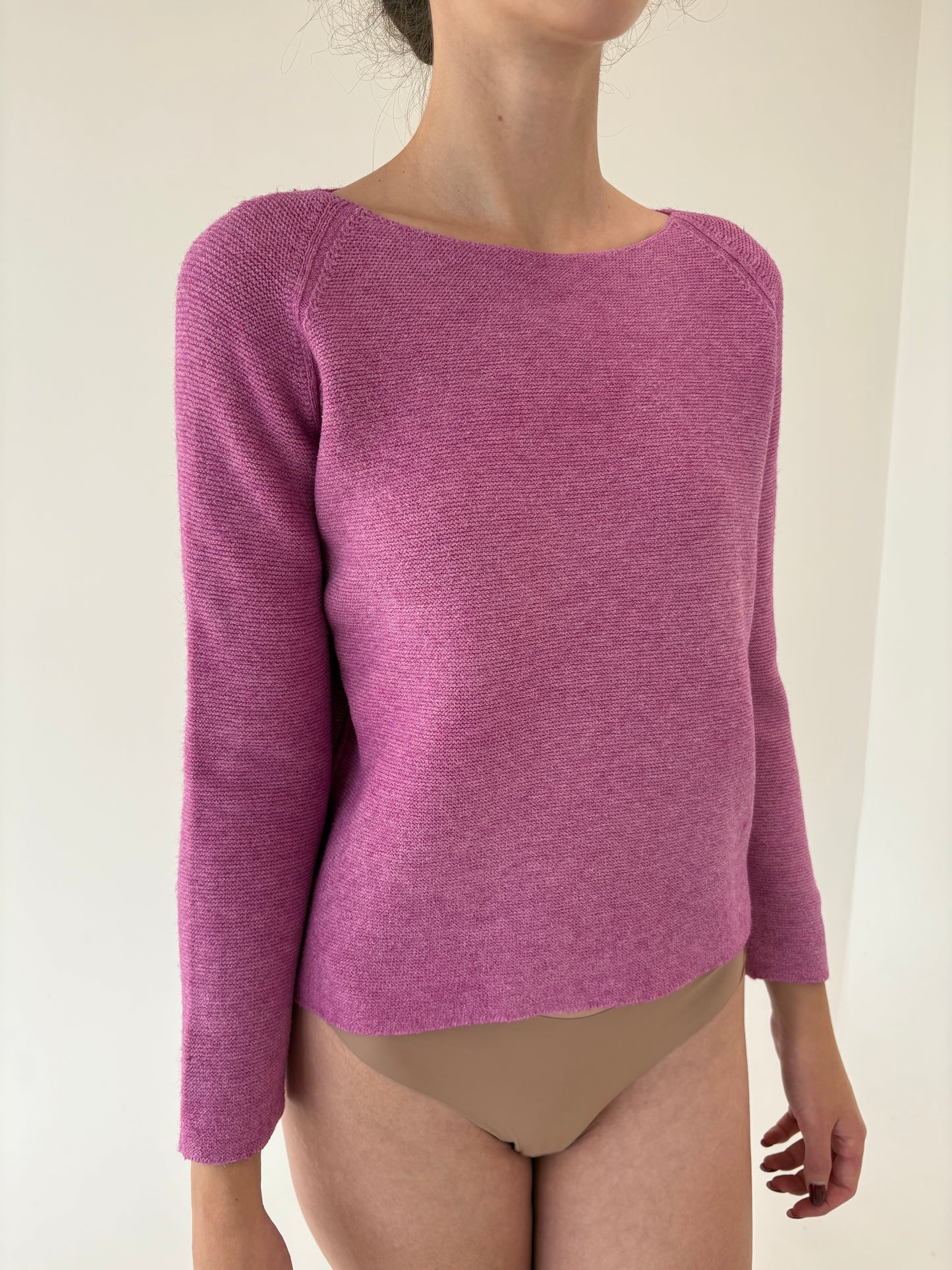 Pulover petite rosebud pink din lana merino extrafina de gramaj mare