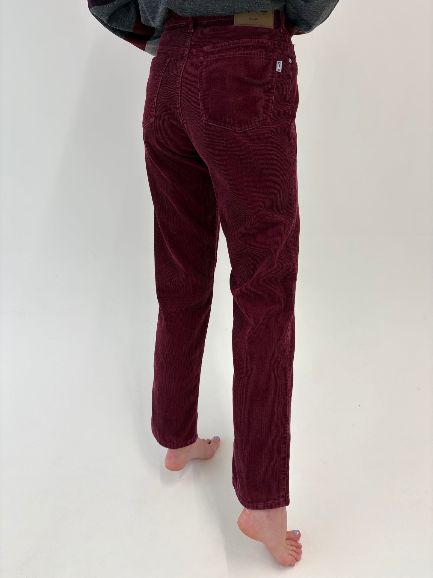 Pantaloni burgundy tall din corduroy