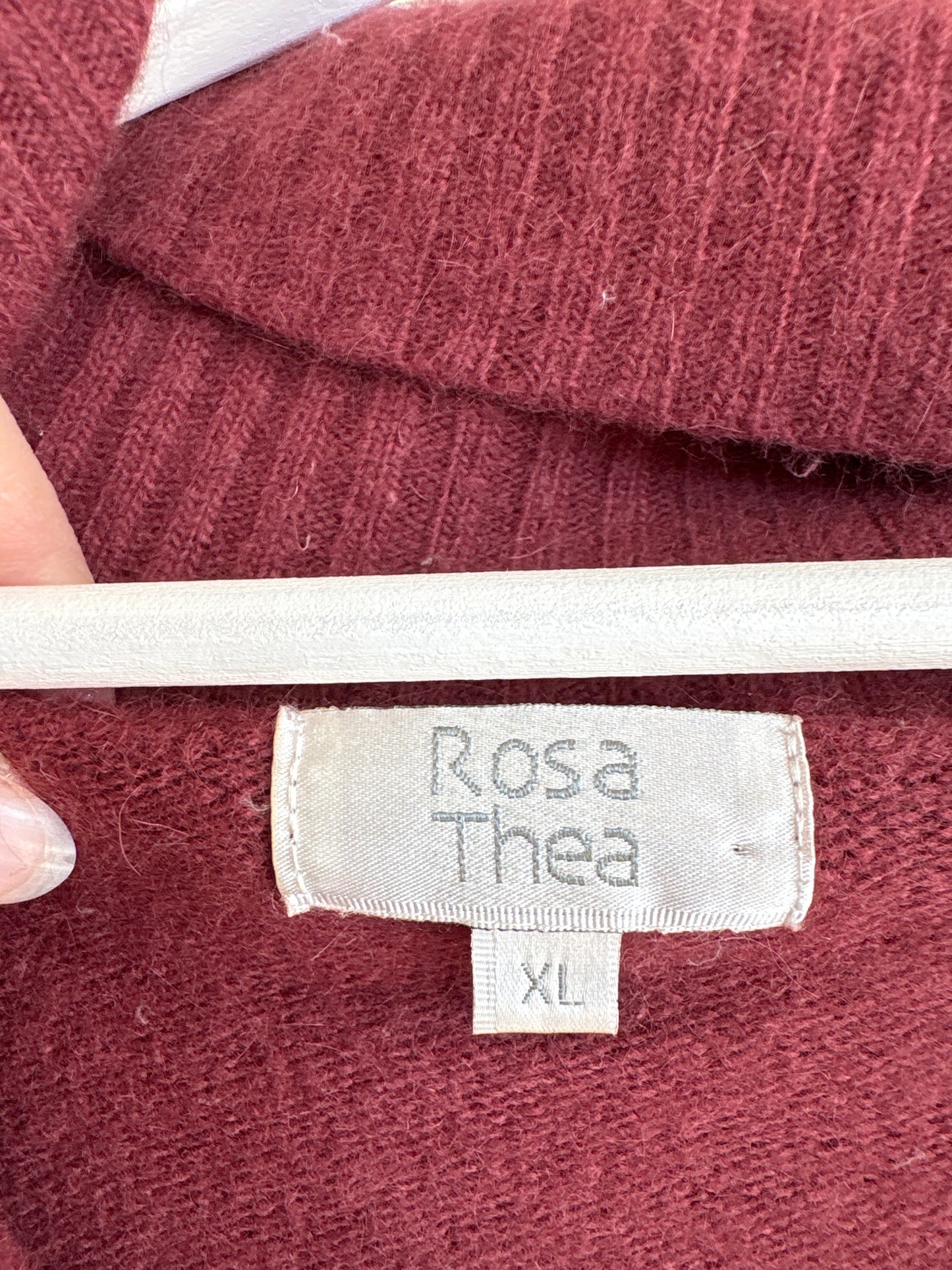 Cardigan gros în culoare superbă cu torsade din lana plină extrafina