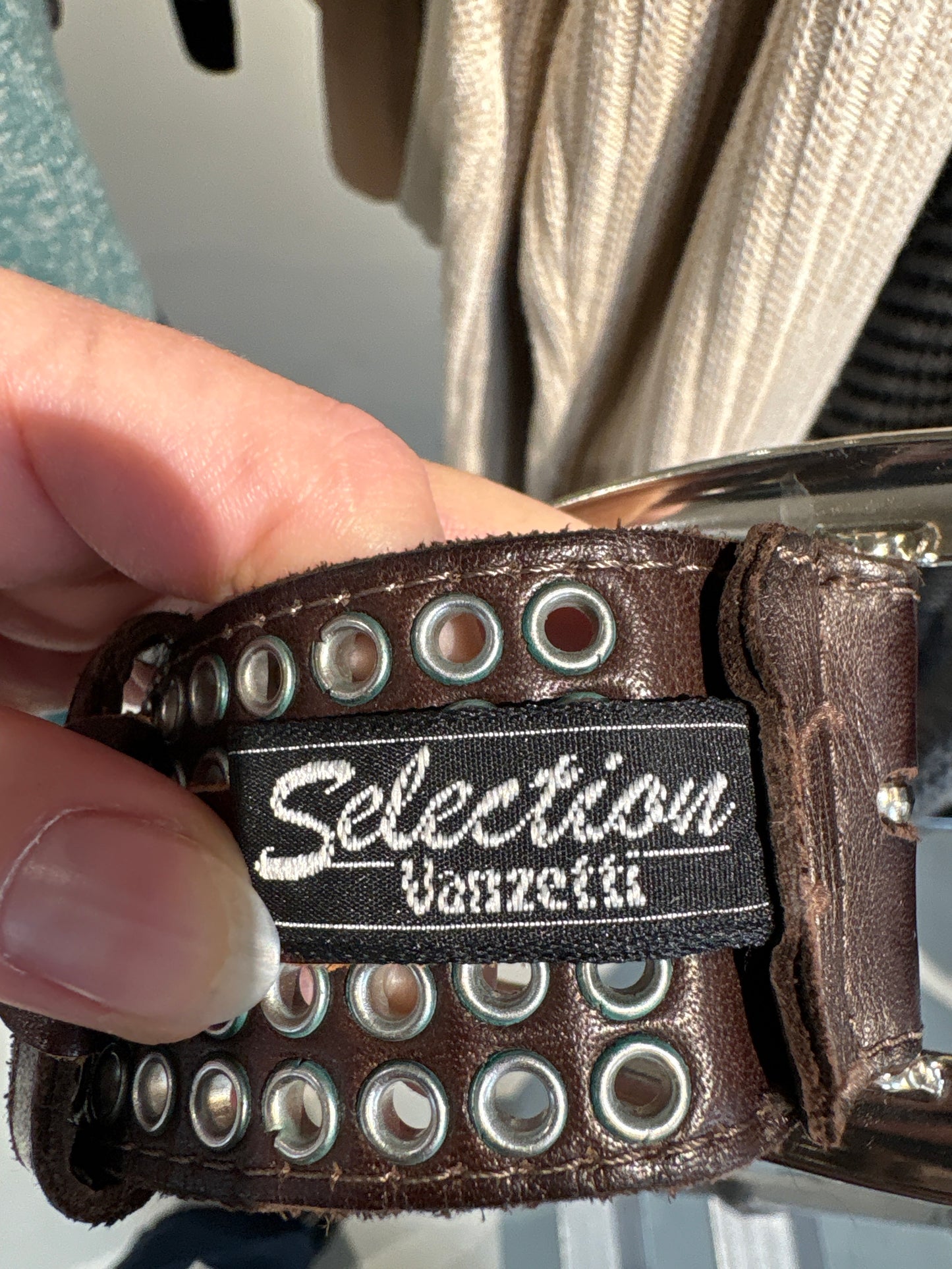 Centura vintage italiană cu feronerie masiva argintie din lejer naturală