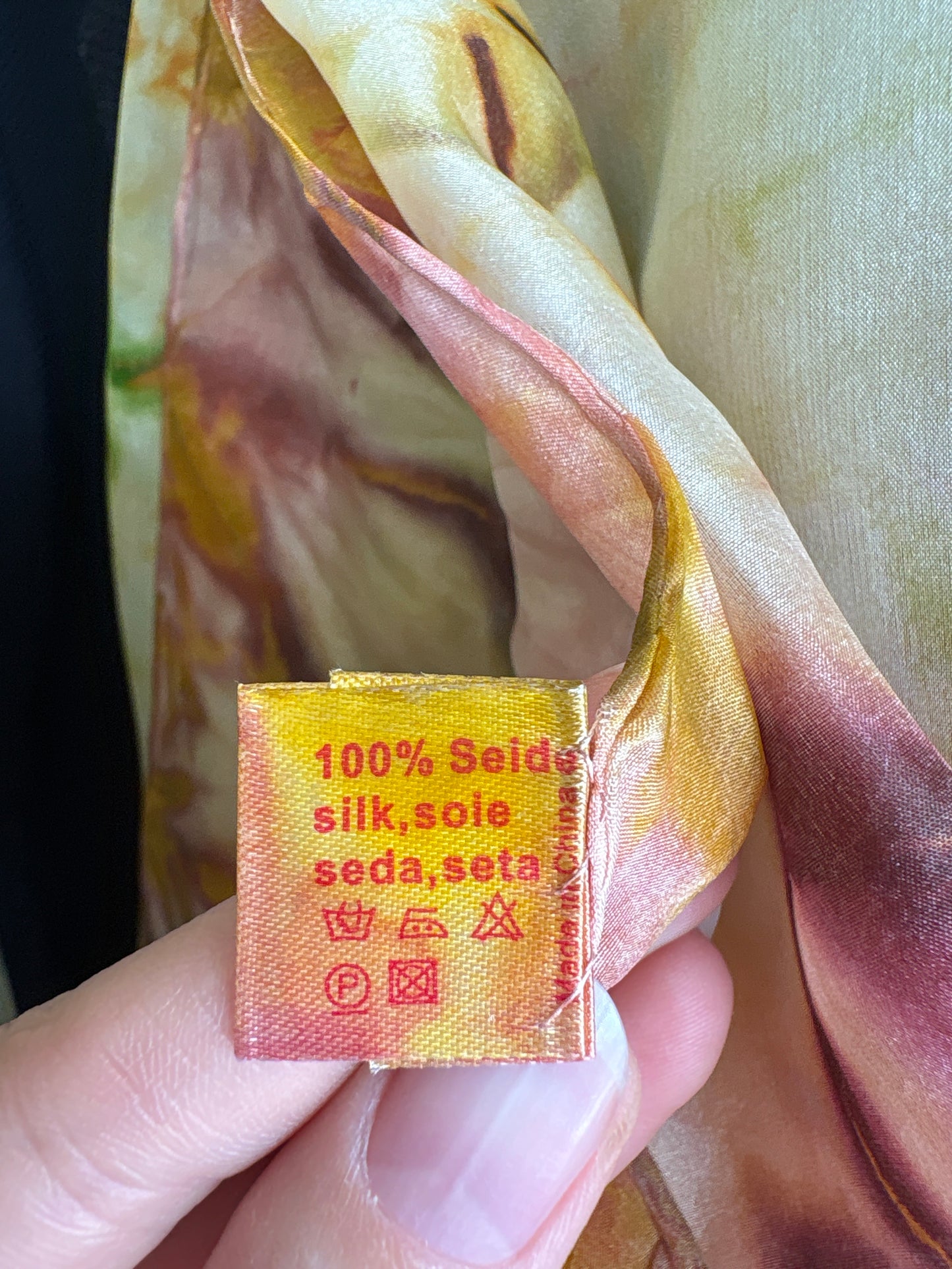 Eșarfă din mătase naturală cu print manual