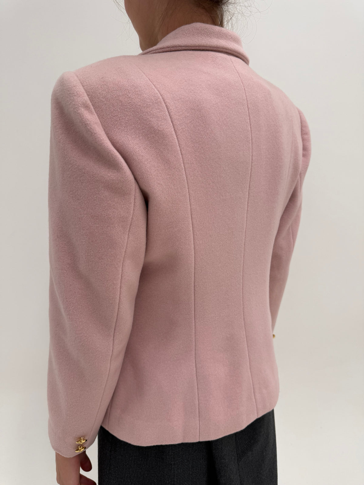 Sacou powder Pink cu nasturi bijuterie din lana groasă extrem de fină double brushed