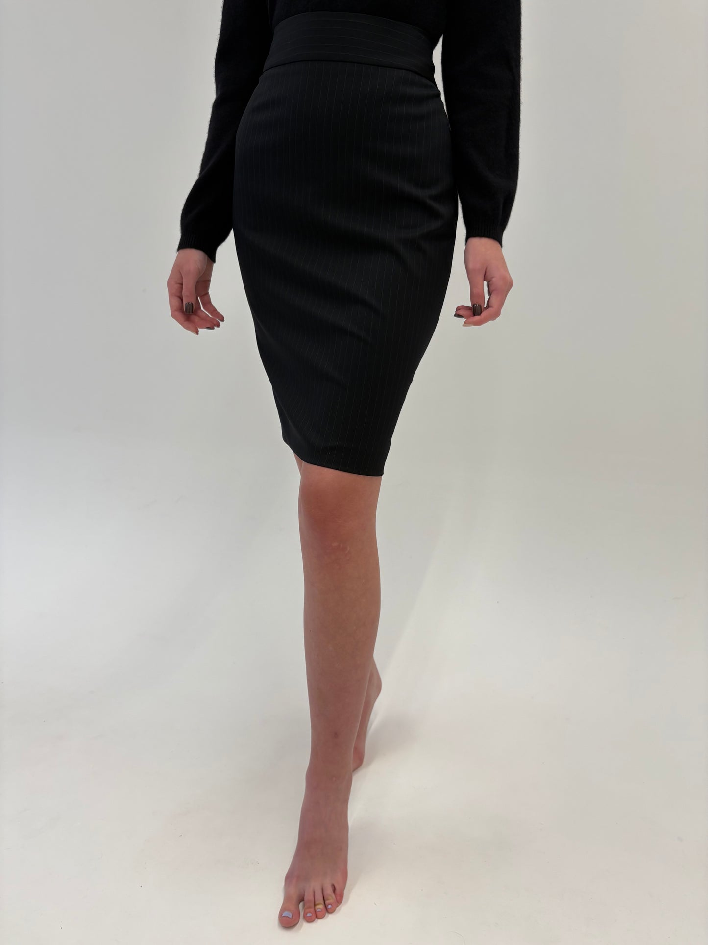 Fustă Hugo Boss din lana extrafina cu dungi fine ivoire verticale