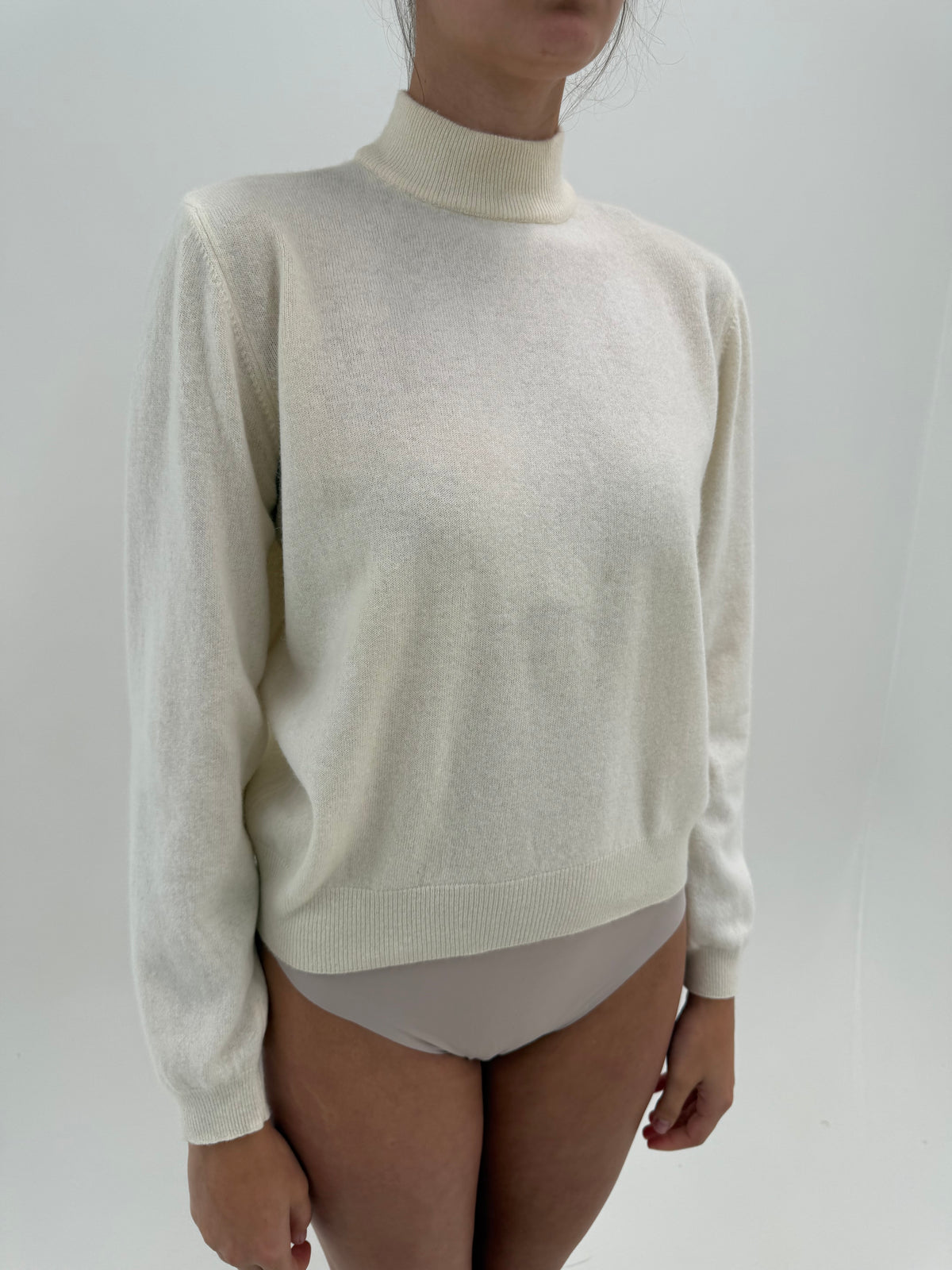 Maleta ivoire din lana extrafina butter white