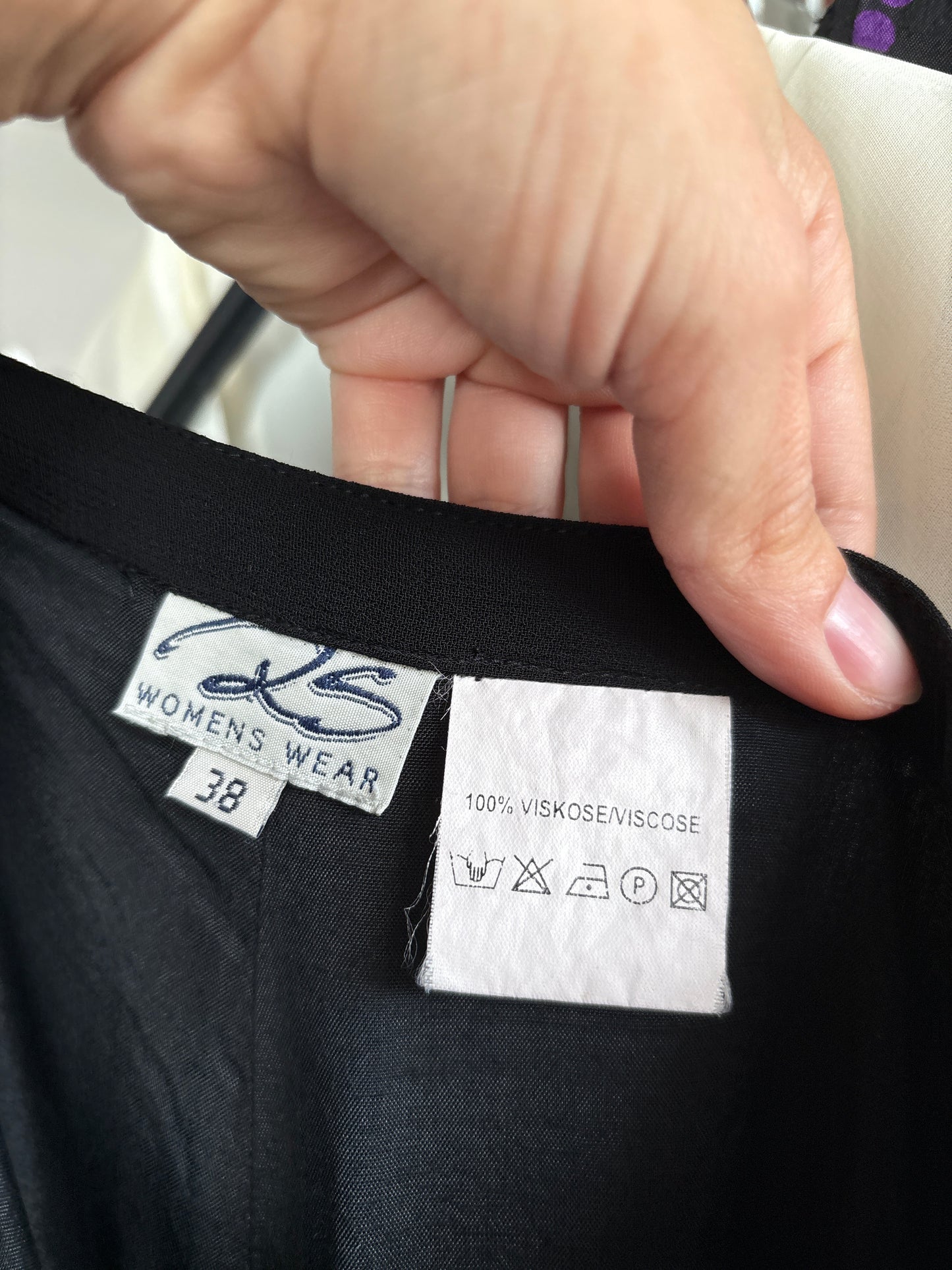 Pantaloni palazzo negri din voal cu talie