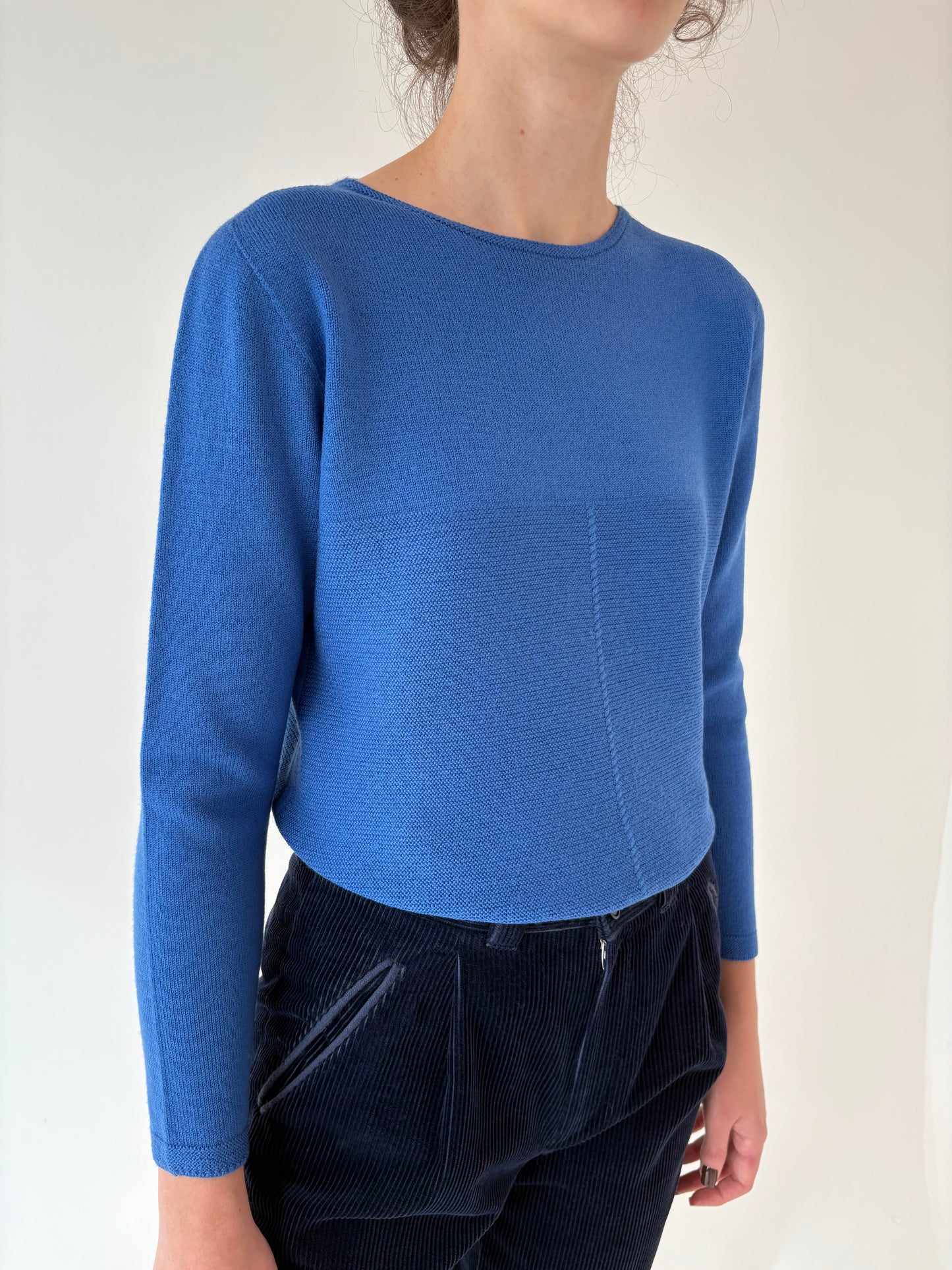 Pulover italian albastru ciel din lana merino extrafina de gramaj mare