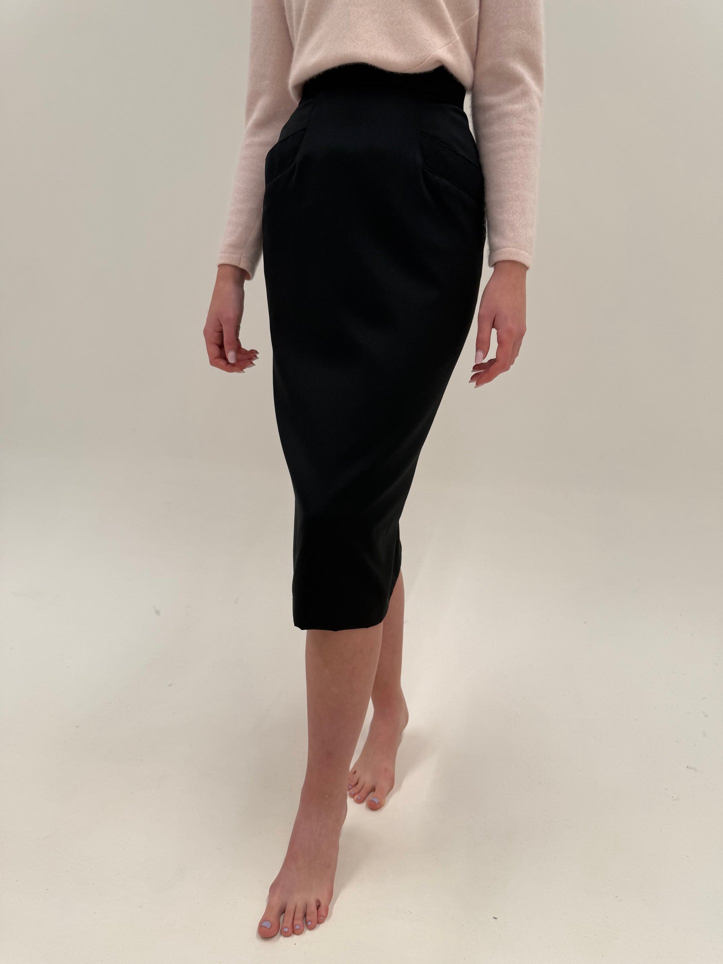 Fustă midi spre maxi neagră conică cu talie ultra înaltă din lana extrafina