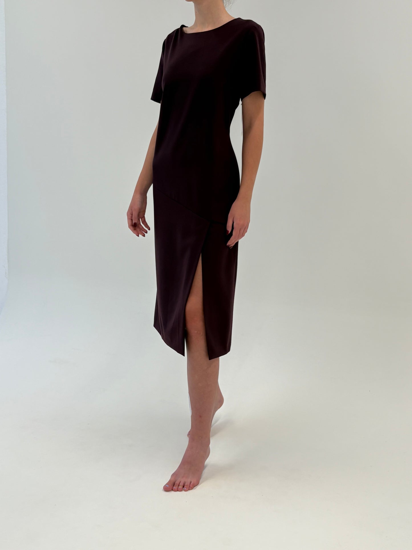 Rochie italiană aubergine business nouă cu eticheta din stofita ușor strech