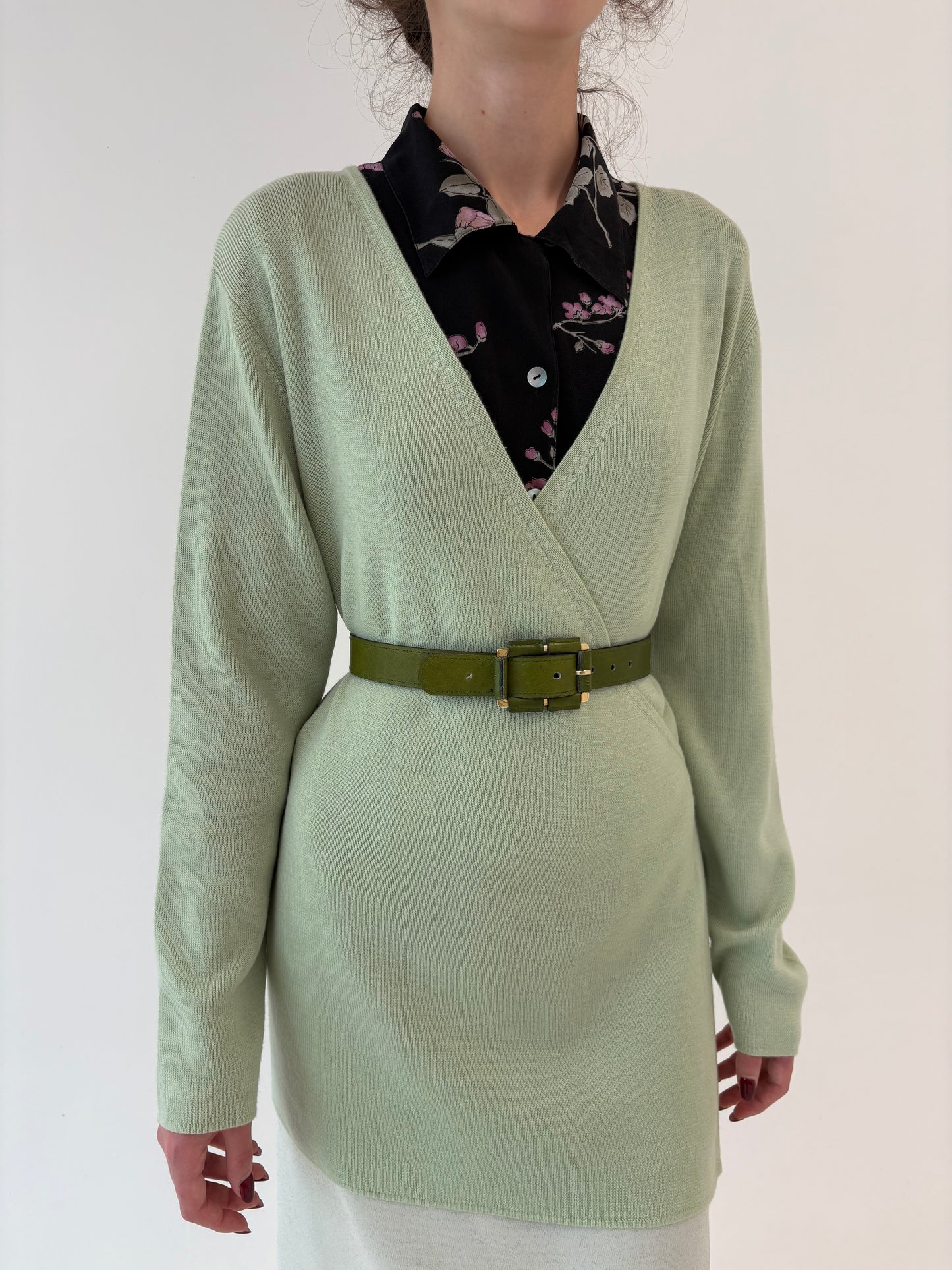 Pulover pistachio green petrecut din lana merino extrafina de gramaj mare