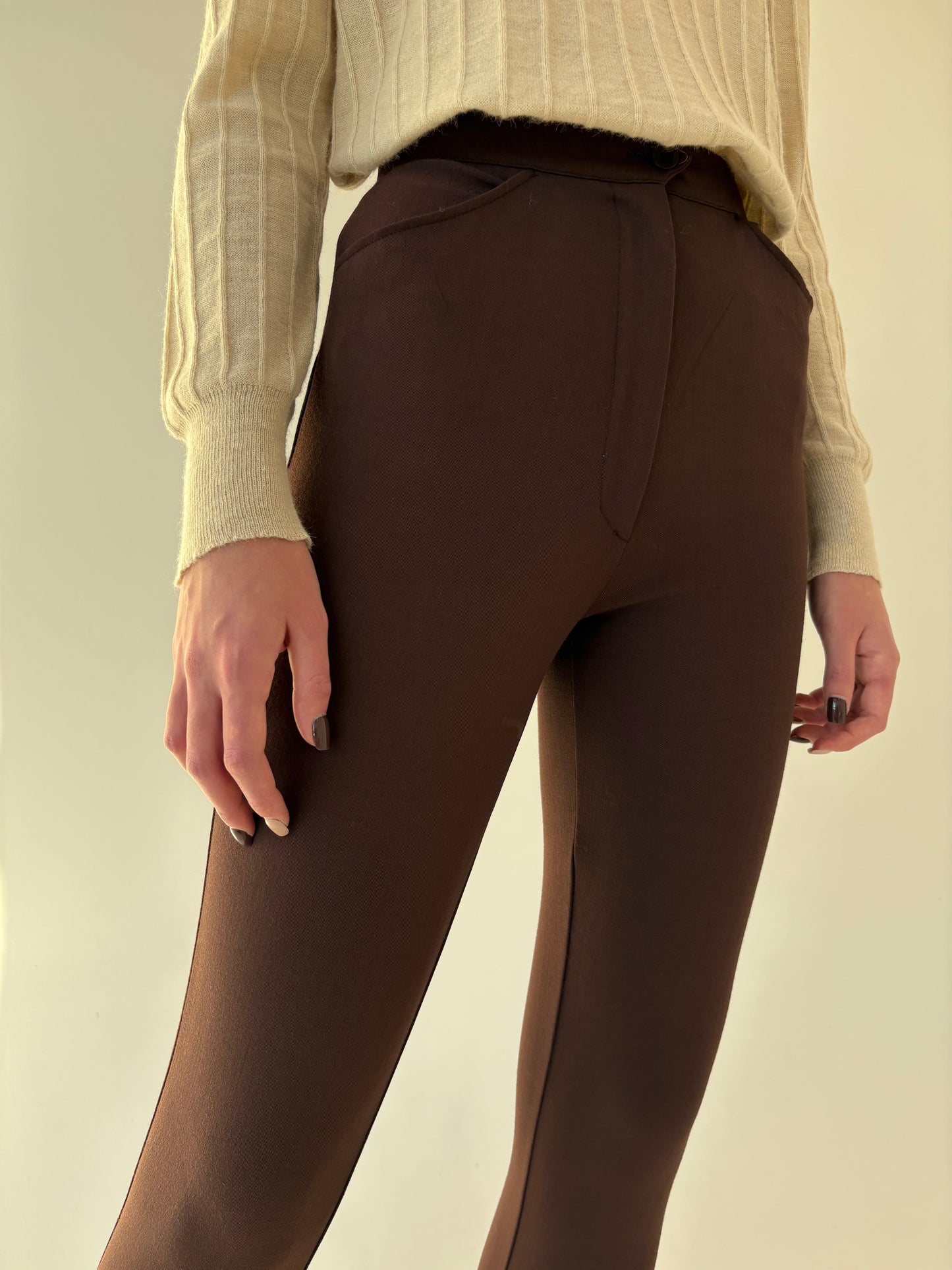 Pantaloni chocolate brown din lana extrafina strech cu talie ultra înaltă