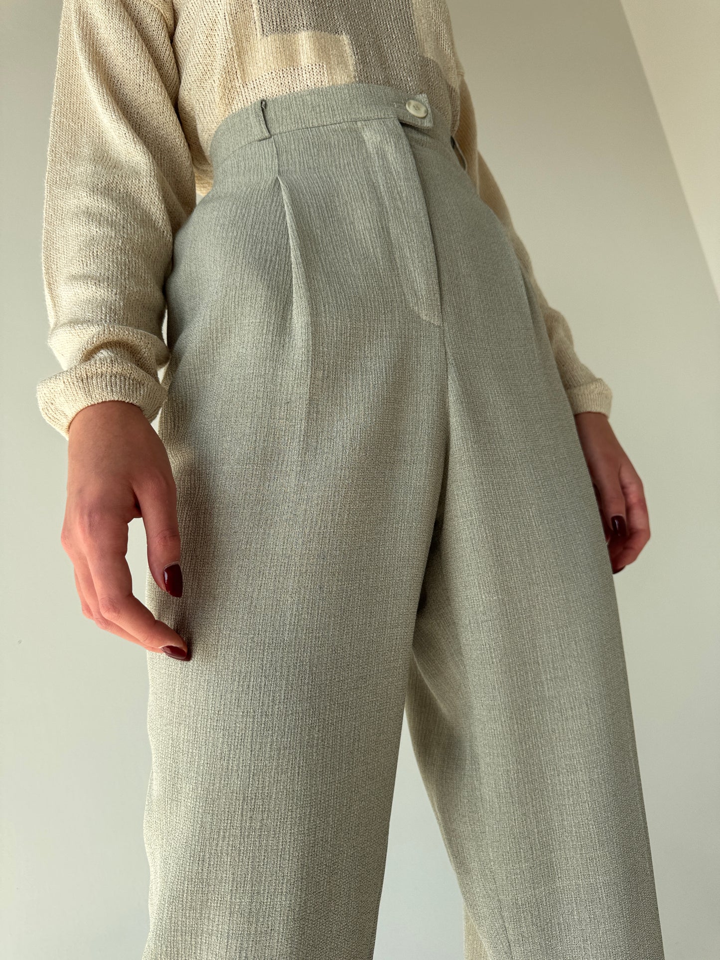Pantaloni tall cu pense și talie ultra înaltă Sage green din mix de lana extrafina