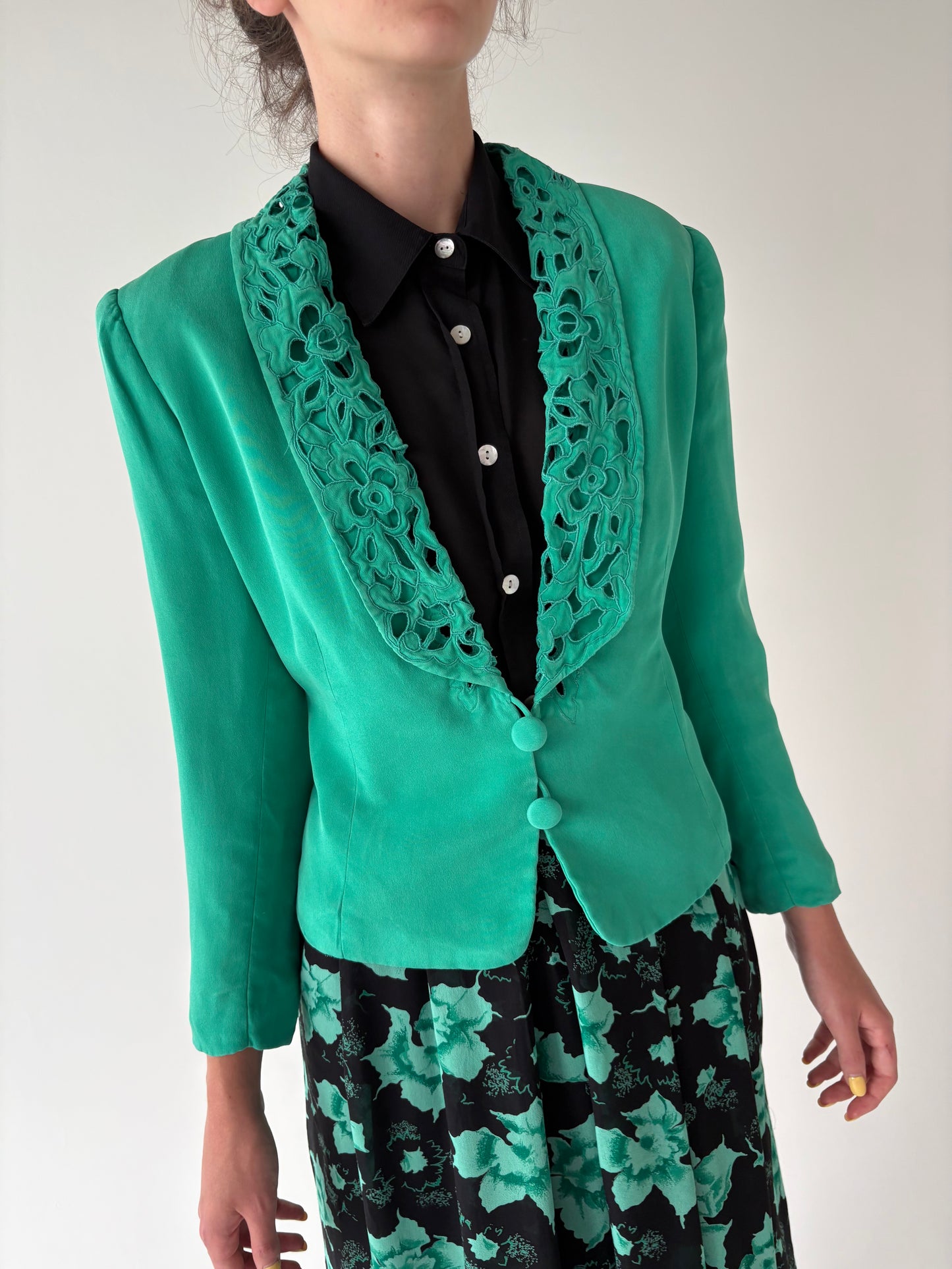 Sacou vintage verde smarald din mătase naturală dublat tot cu mătase