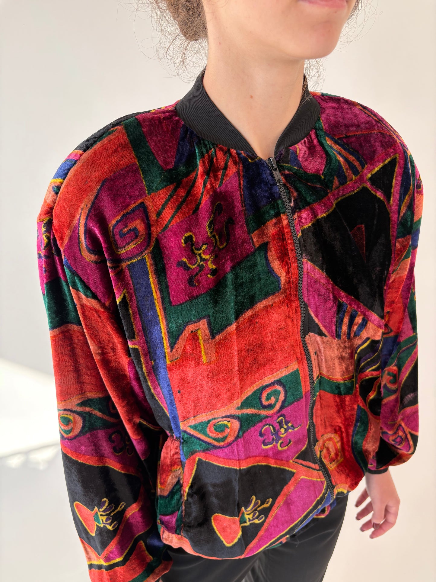 Bomber vintage din catifea în combinație superbă de culori