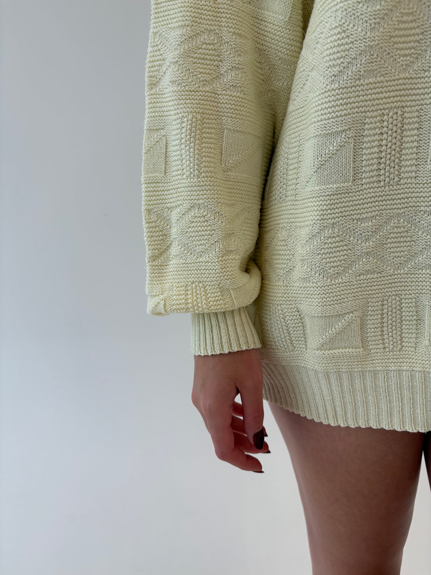 Pulover vintage butter yellow în croi lejer din bumbac de gramaj mare