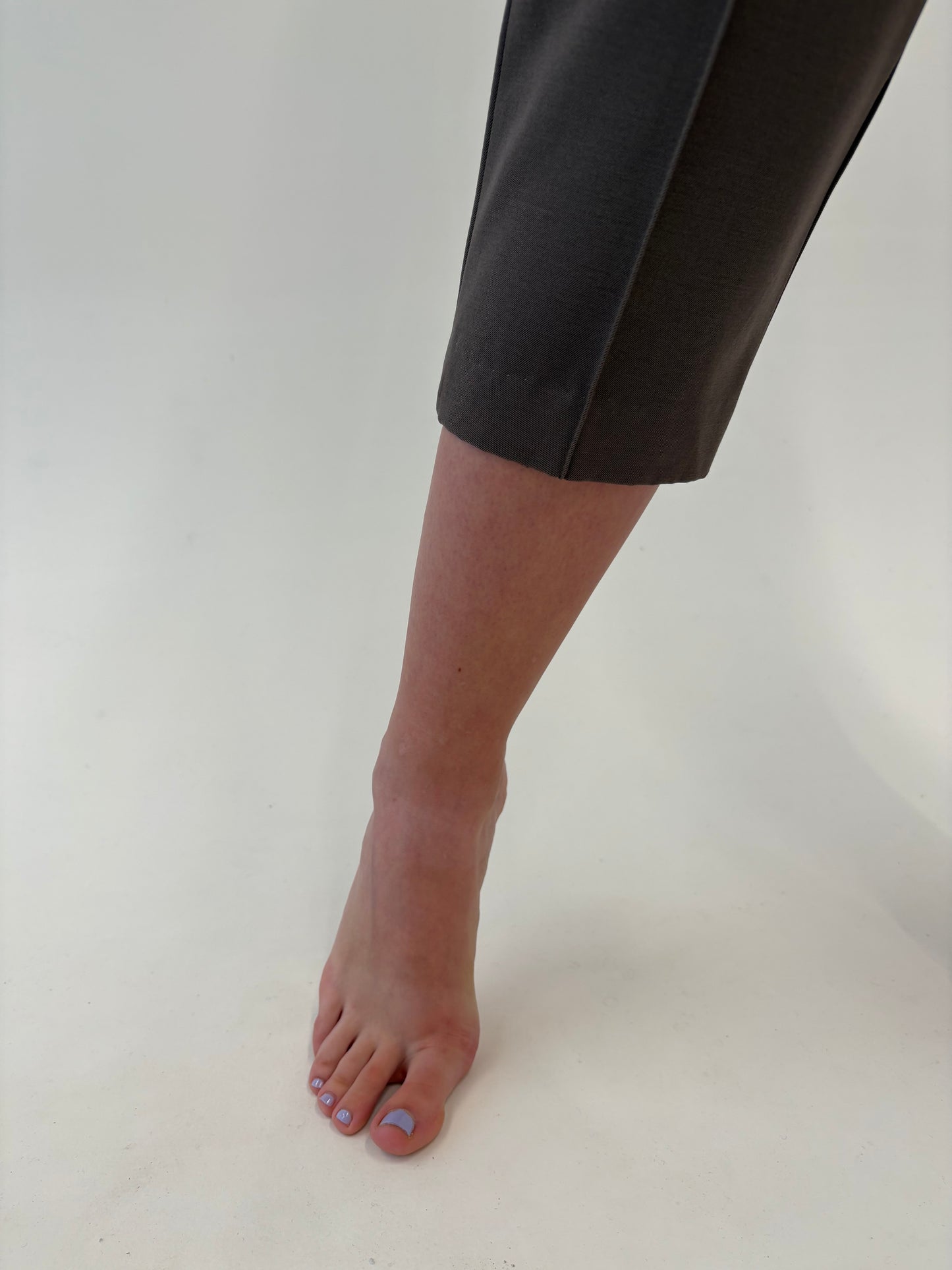 Pantaloni chestnut brown țigaretă petite cu talie ultra ultra înaltă
