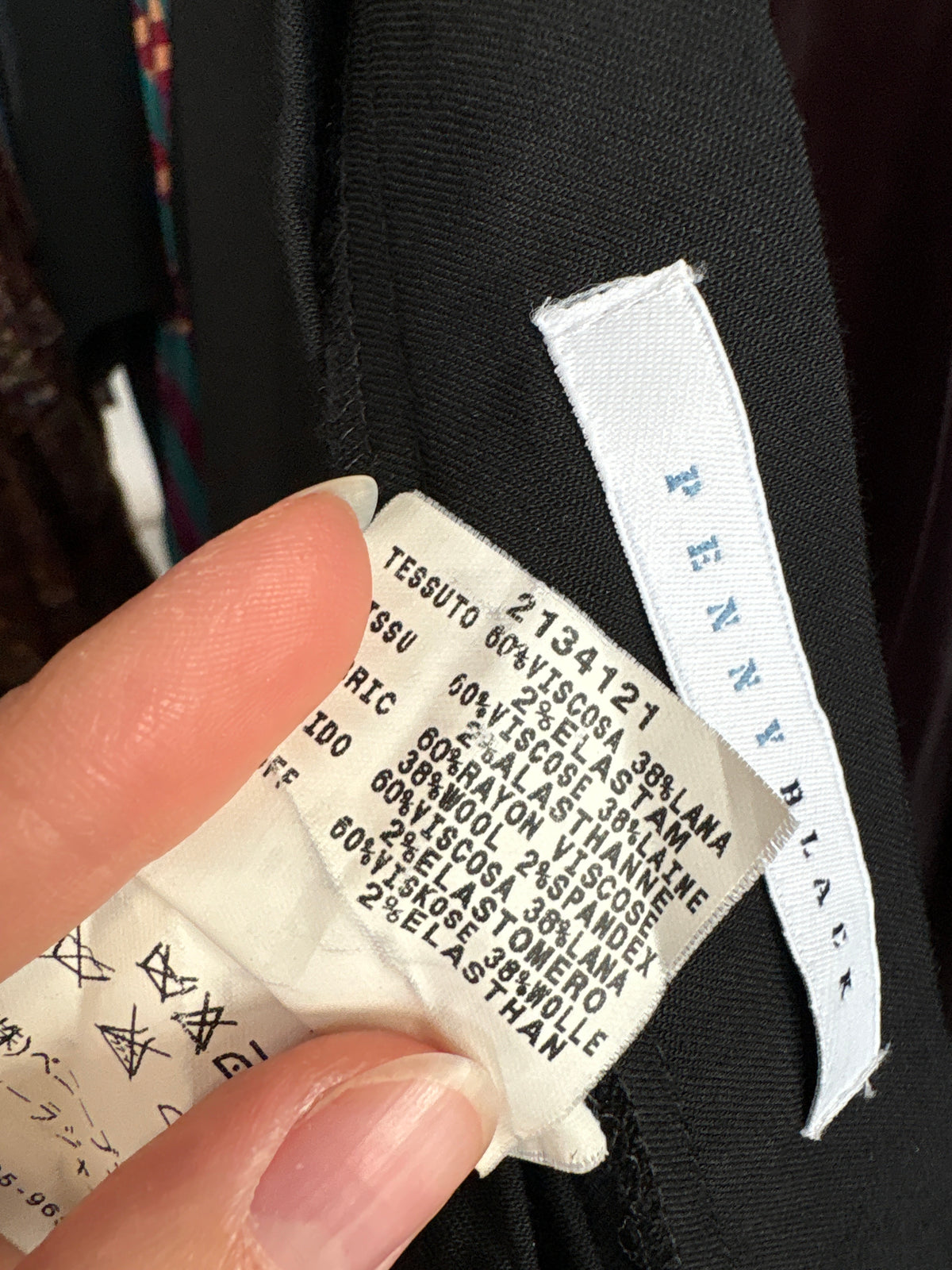 Pantaloni negri clasici gama Max Mara din stofita de lana ultra confort extrafina