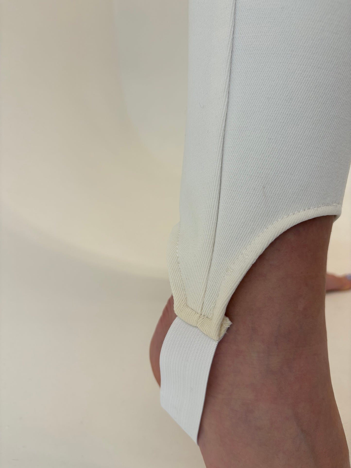 Pantaloni vintage tehnici cu talie ultra înaltă modelatori