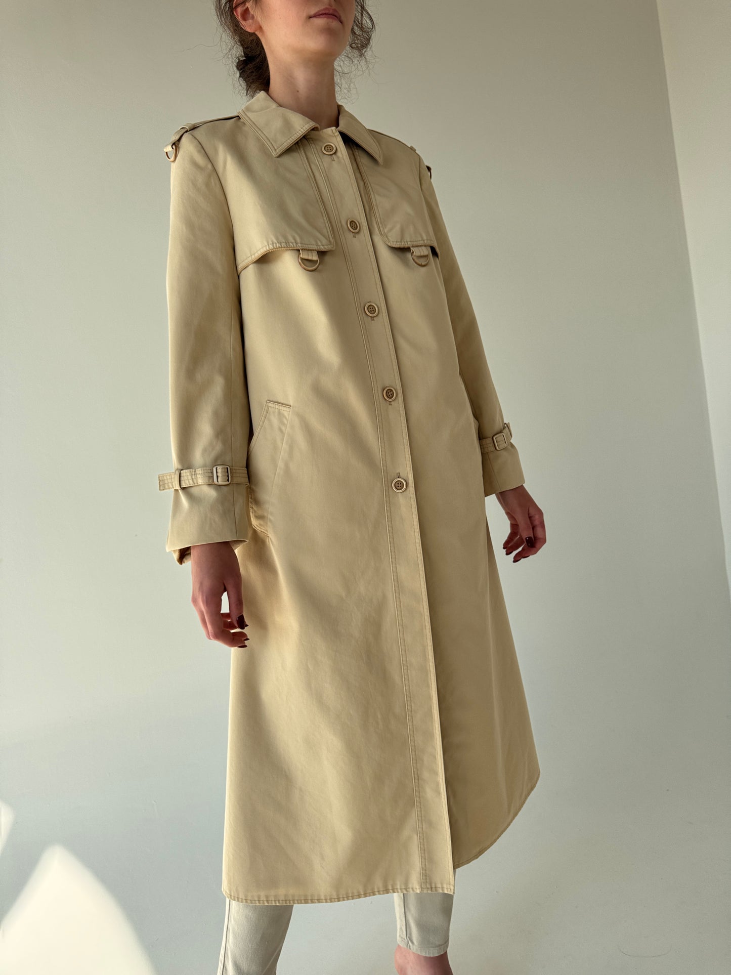 Trench old vintage camel anii 80 din gabardină (impermeabil)