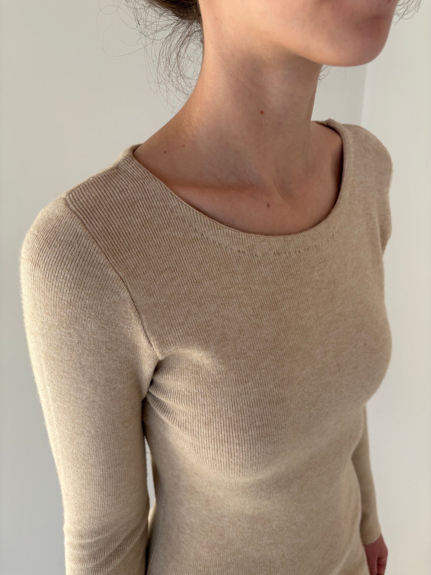 Rochie light nude din tricot excepțional de cașmir și bumbac