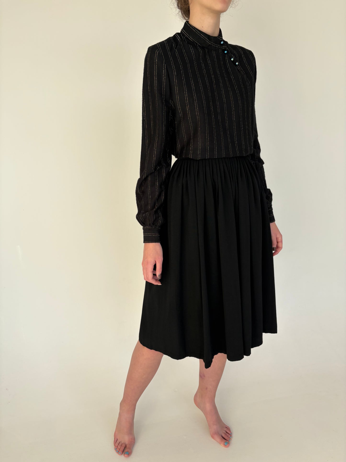 Fustă vintage neagră super amplă din lana extrafina de la zi la seară