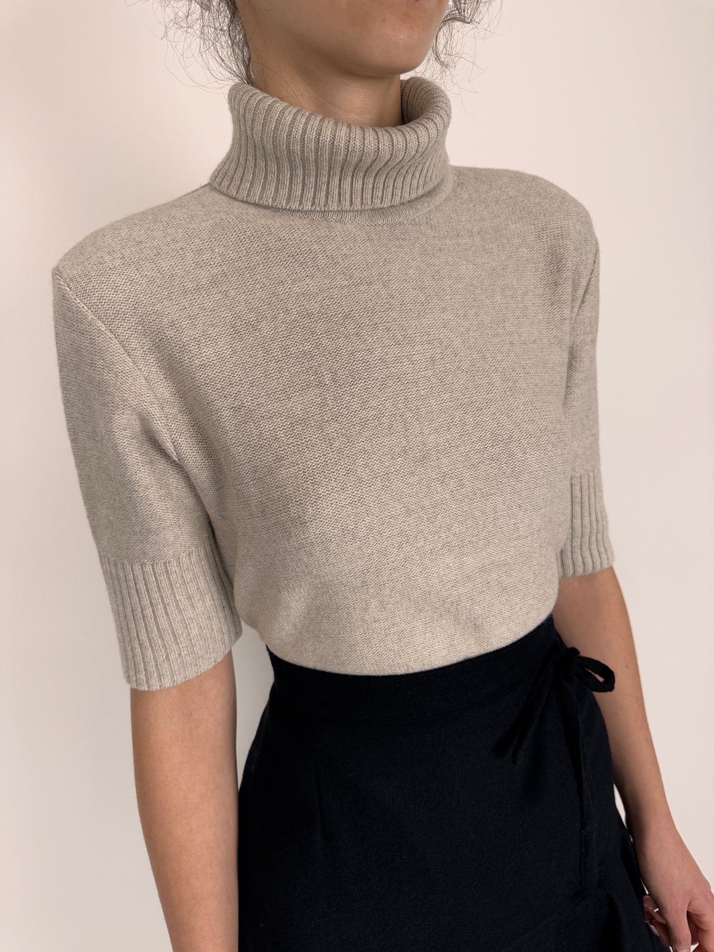 Maleta premium warm gray din lana extrafina de gramaj mare