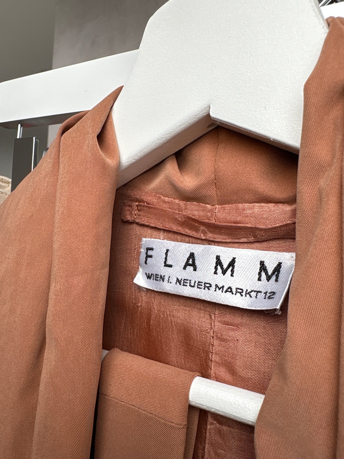 Trench vintage ultra amplu în stil Balenciaga caramel brown