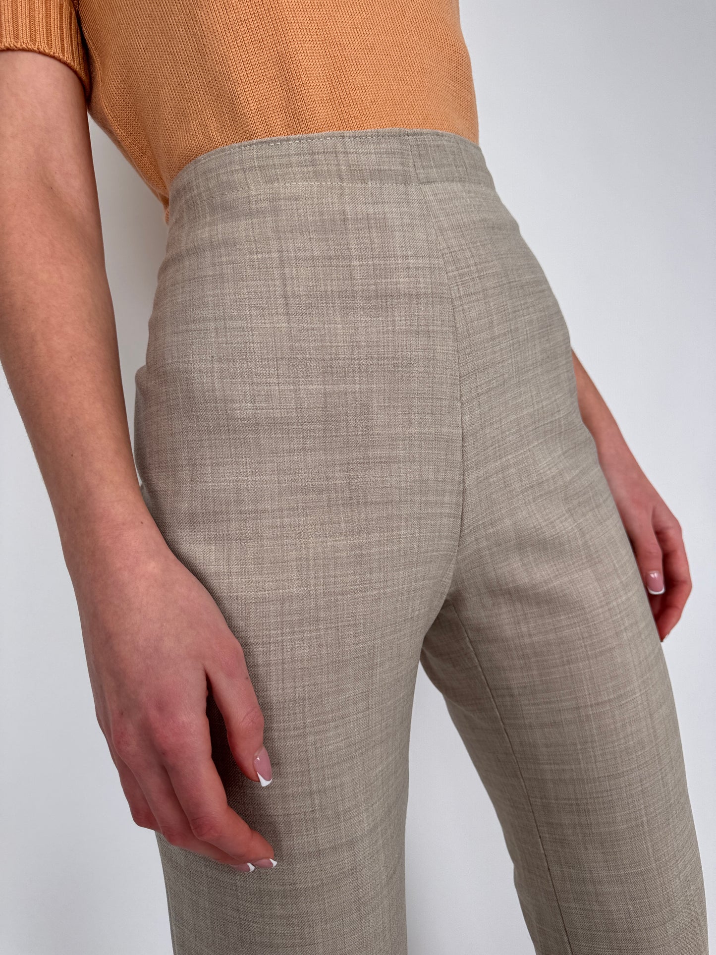 Pantaloni petite de brand luxury italian linen nude din stofita de lana