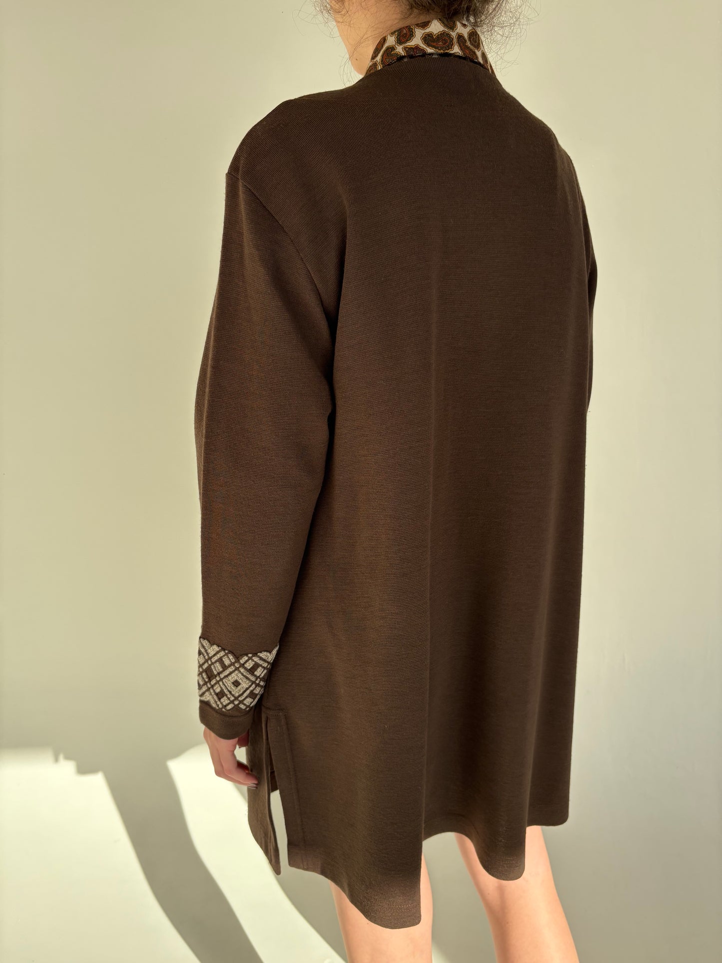 Cardigan lung tip pardesiu italian chocolate brown din lana merino plină