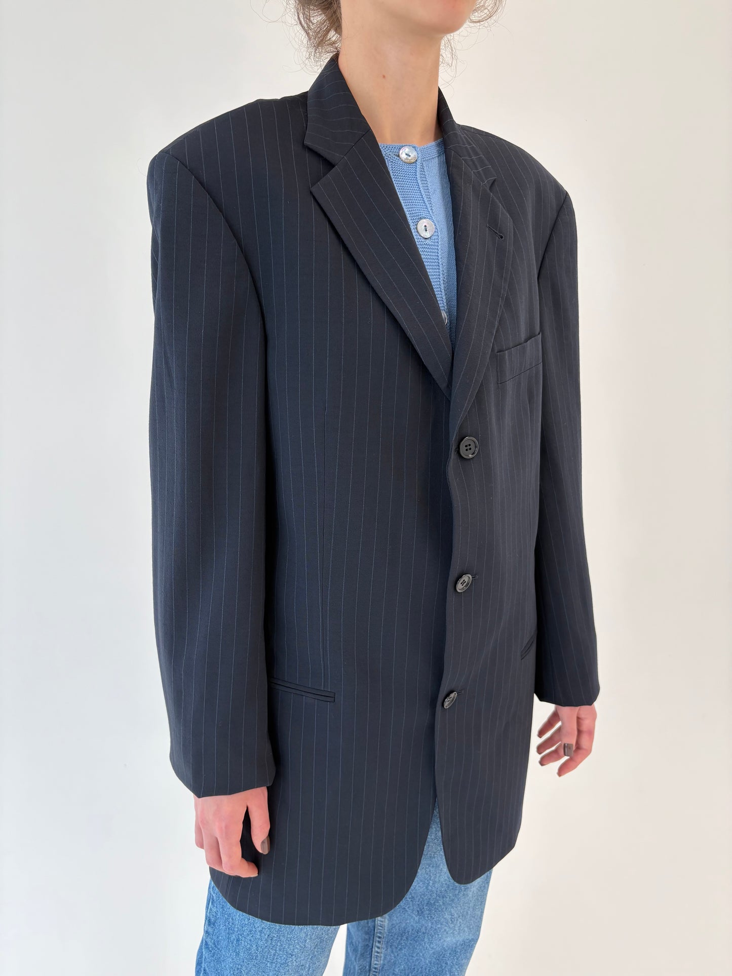 Sacou Hugo Boss din lana și mătase naturală Navy cu dungi fine verticale
