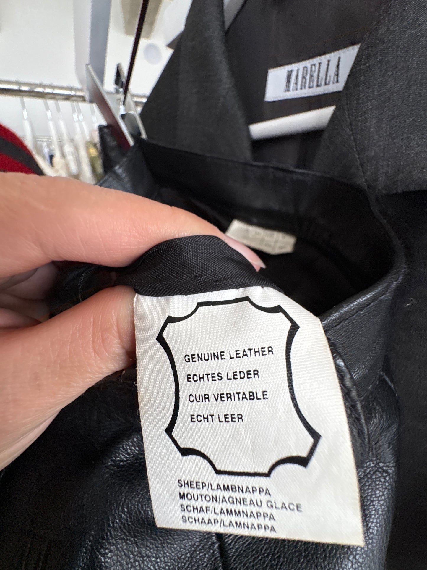 Pantaloni cu talie ultra înaltă din piele naturală cu pense