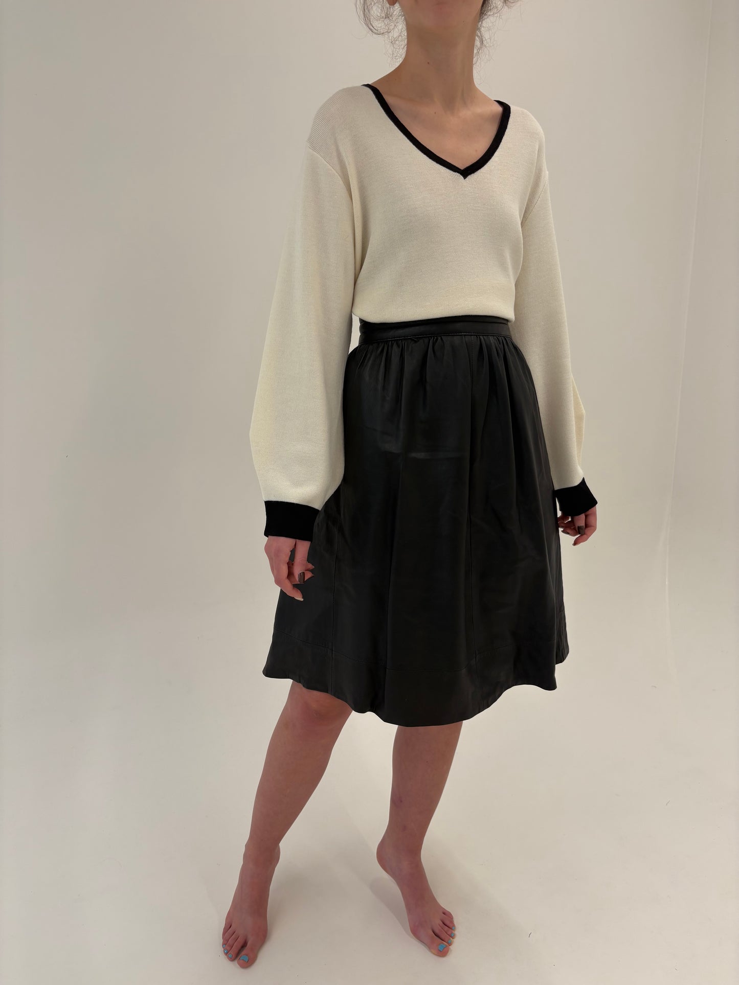 Fustă din piele naturală super amplă cu talie ultra înaltă marcată