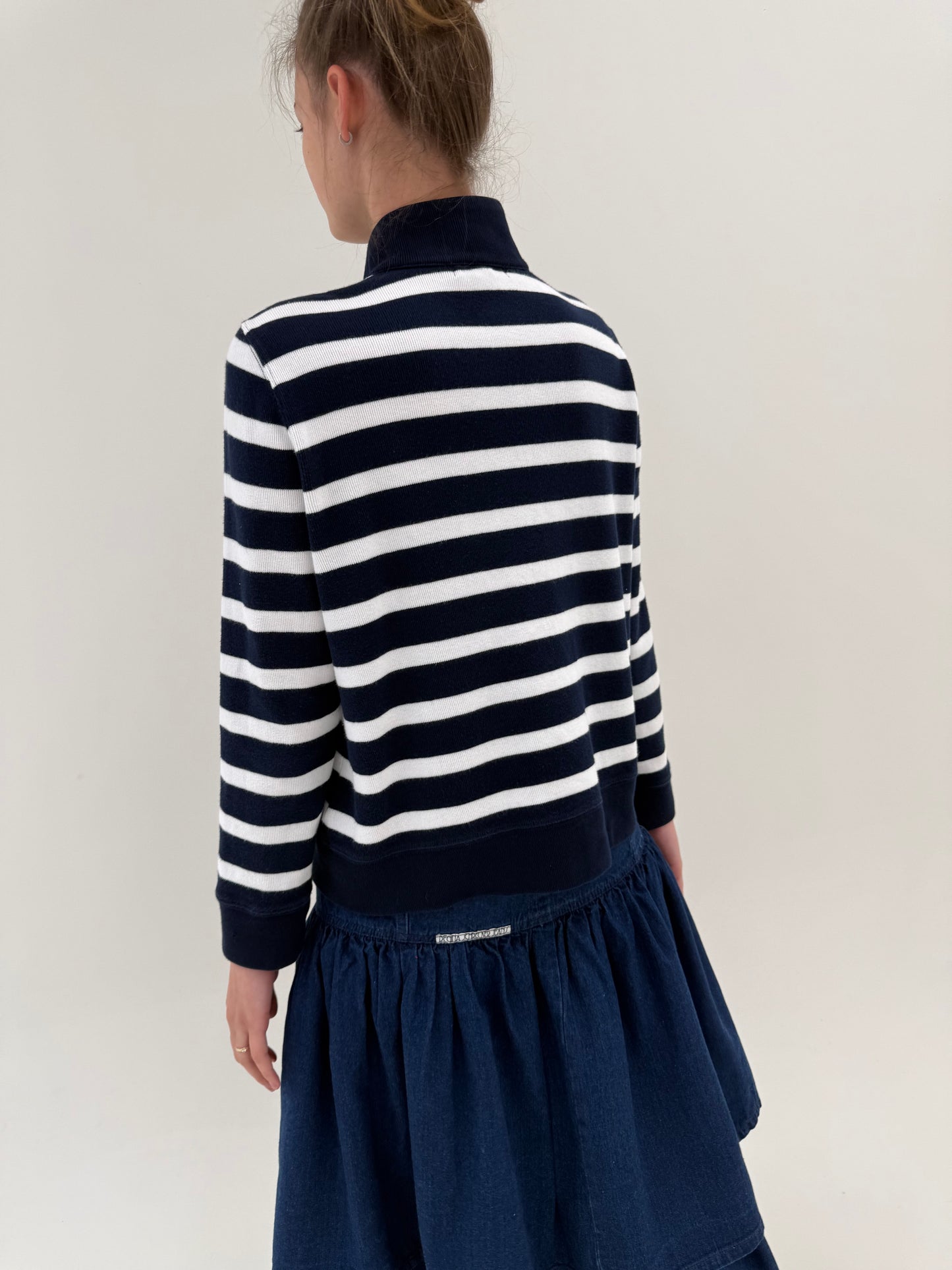 Jacheta Ralph Lauren în dungi cu influențe nautice și închidere cu auriu