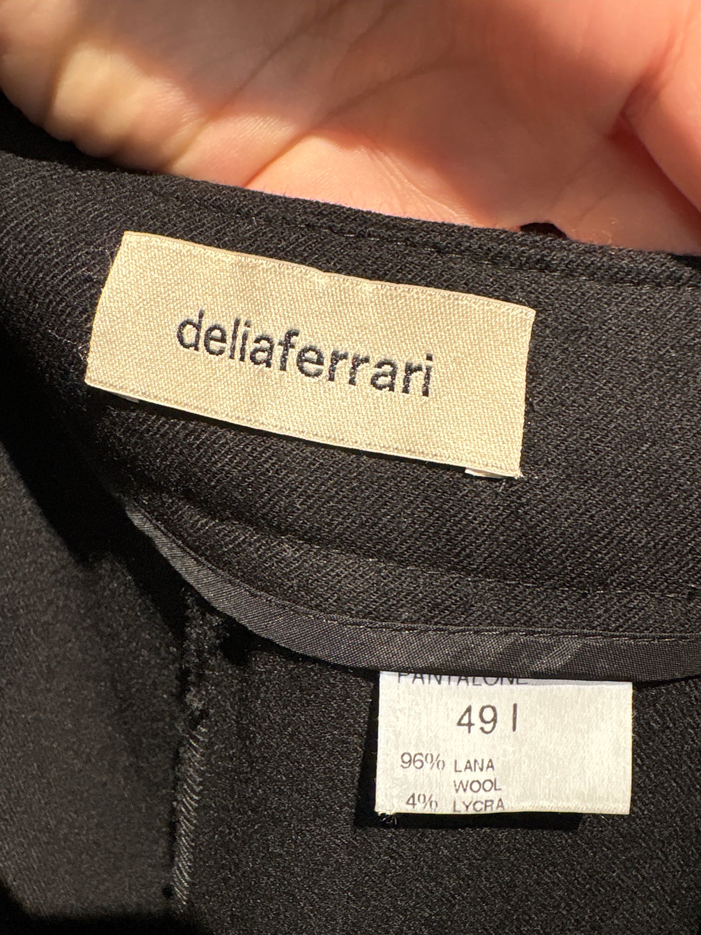 Pantaloni negri din lana confort plus size în croi clasic cu talie înaltă