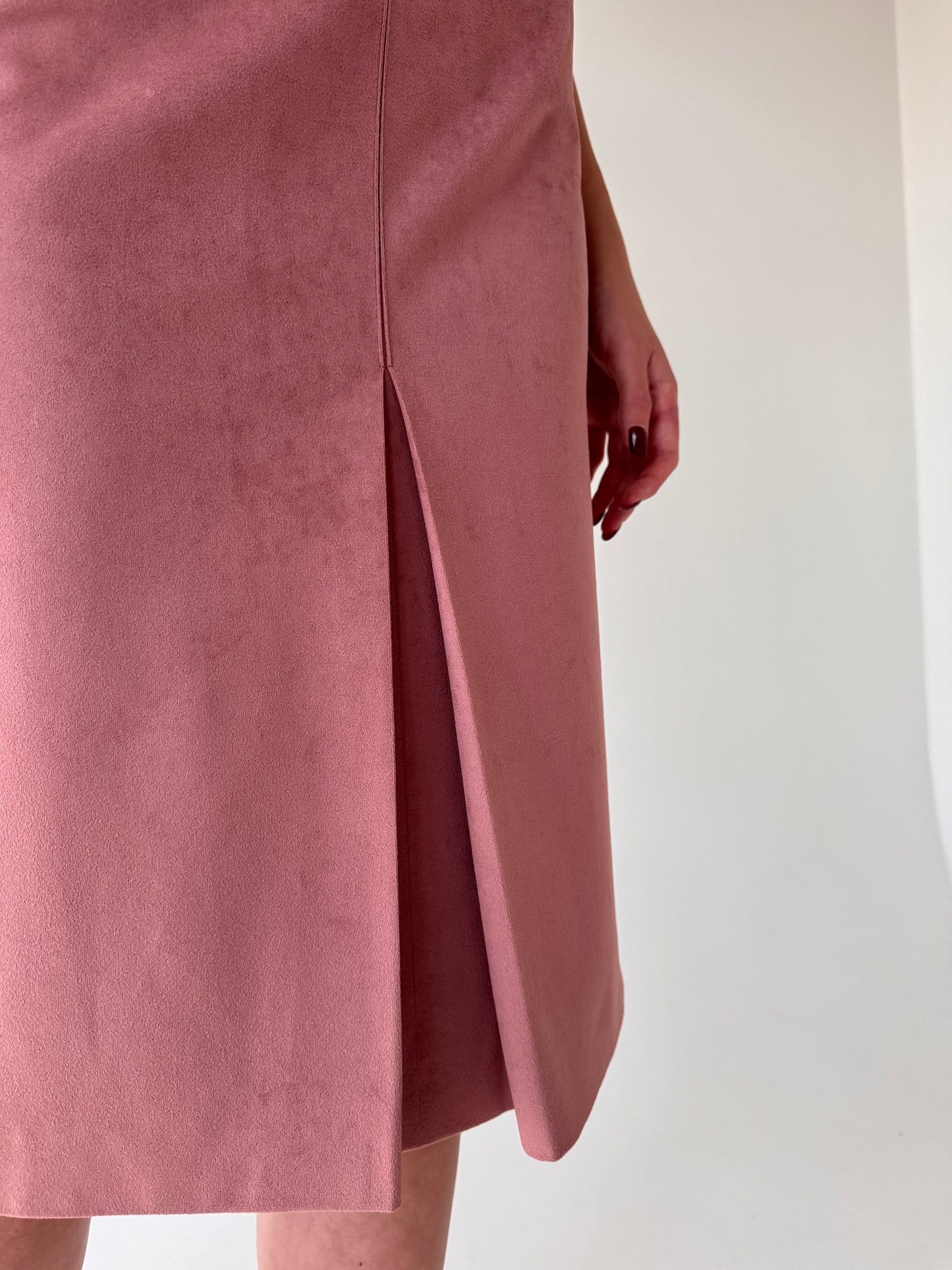 Fustă vintage old rose pink cu aspect de piele întoarsă
