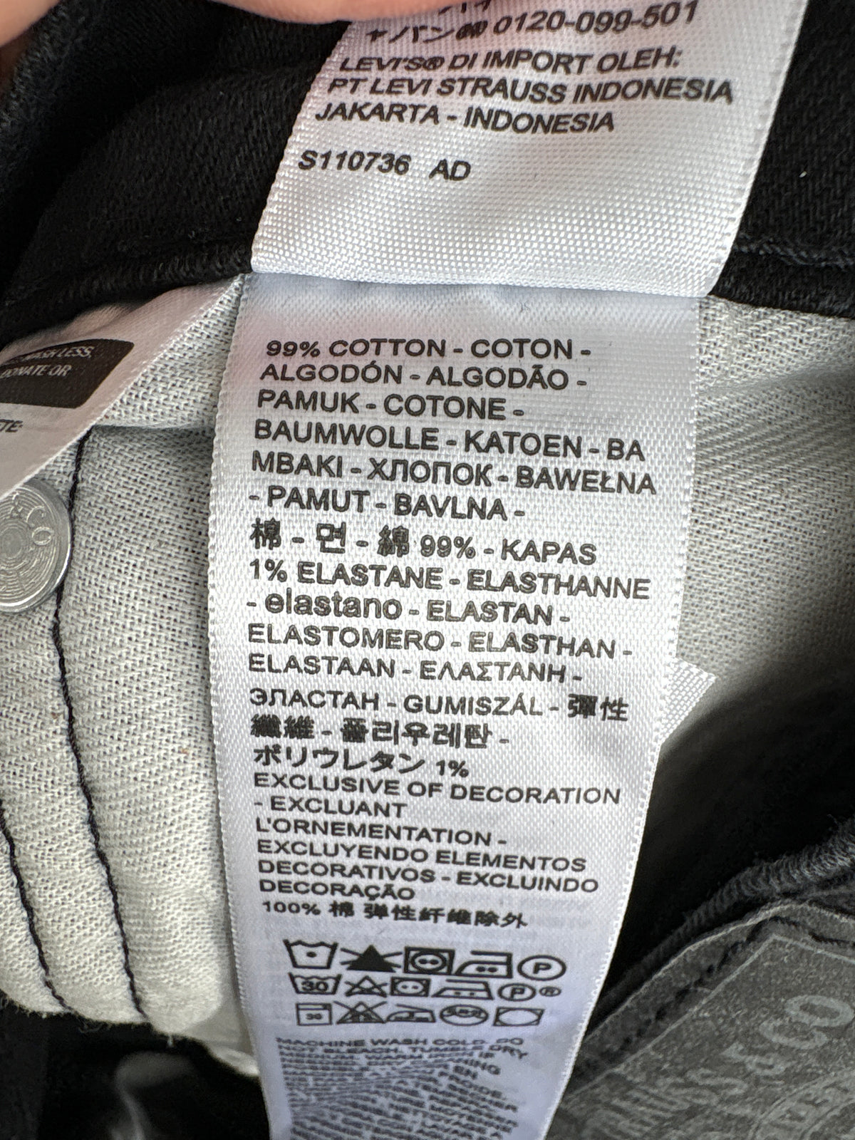 Jeans Levi’s petite negri din bumbac gros ultra confort