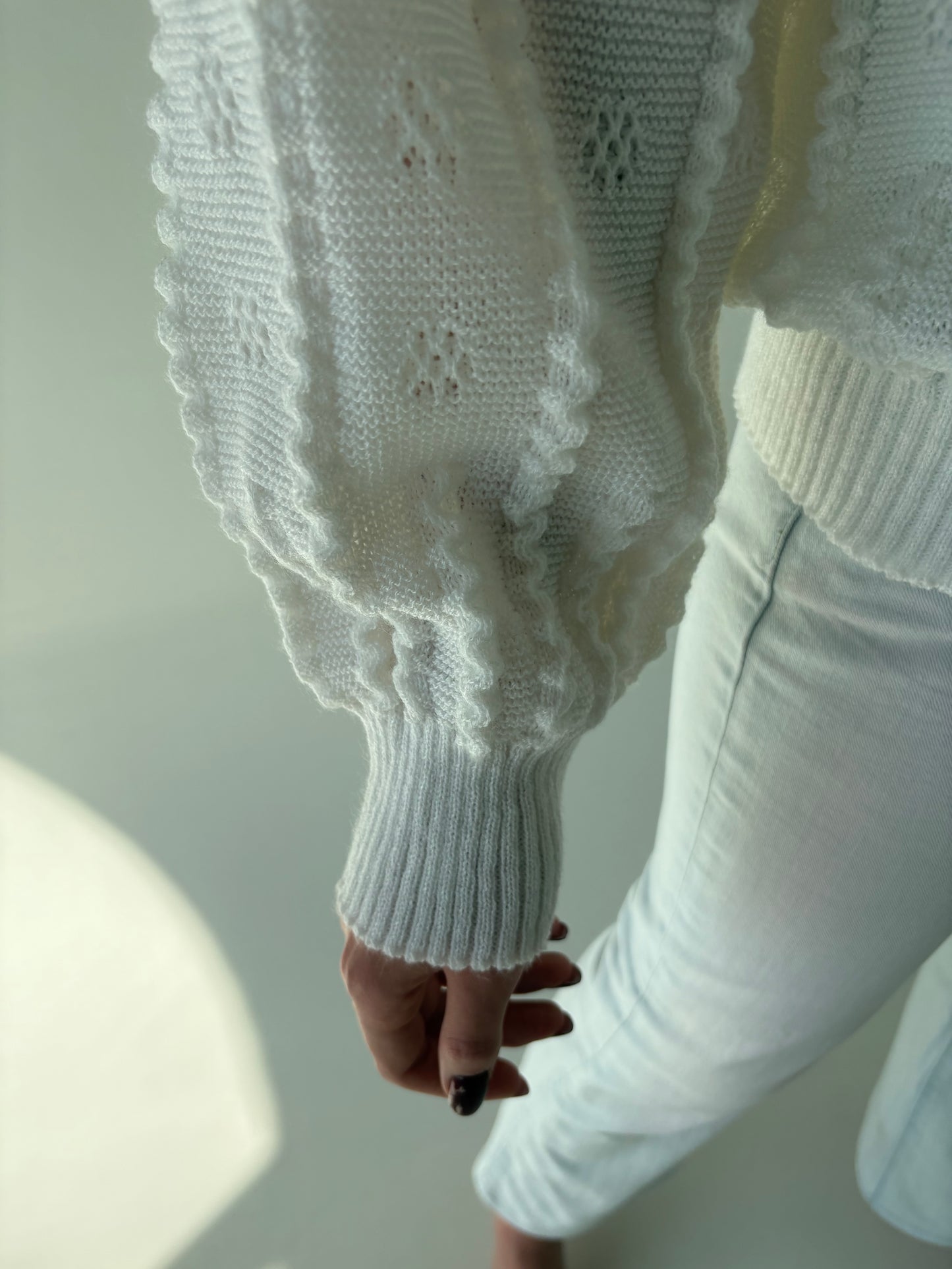 Cardigan vintage lucrat 3D din mix de lana extrafina cu mâneci ample