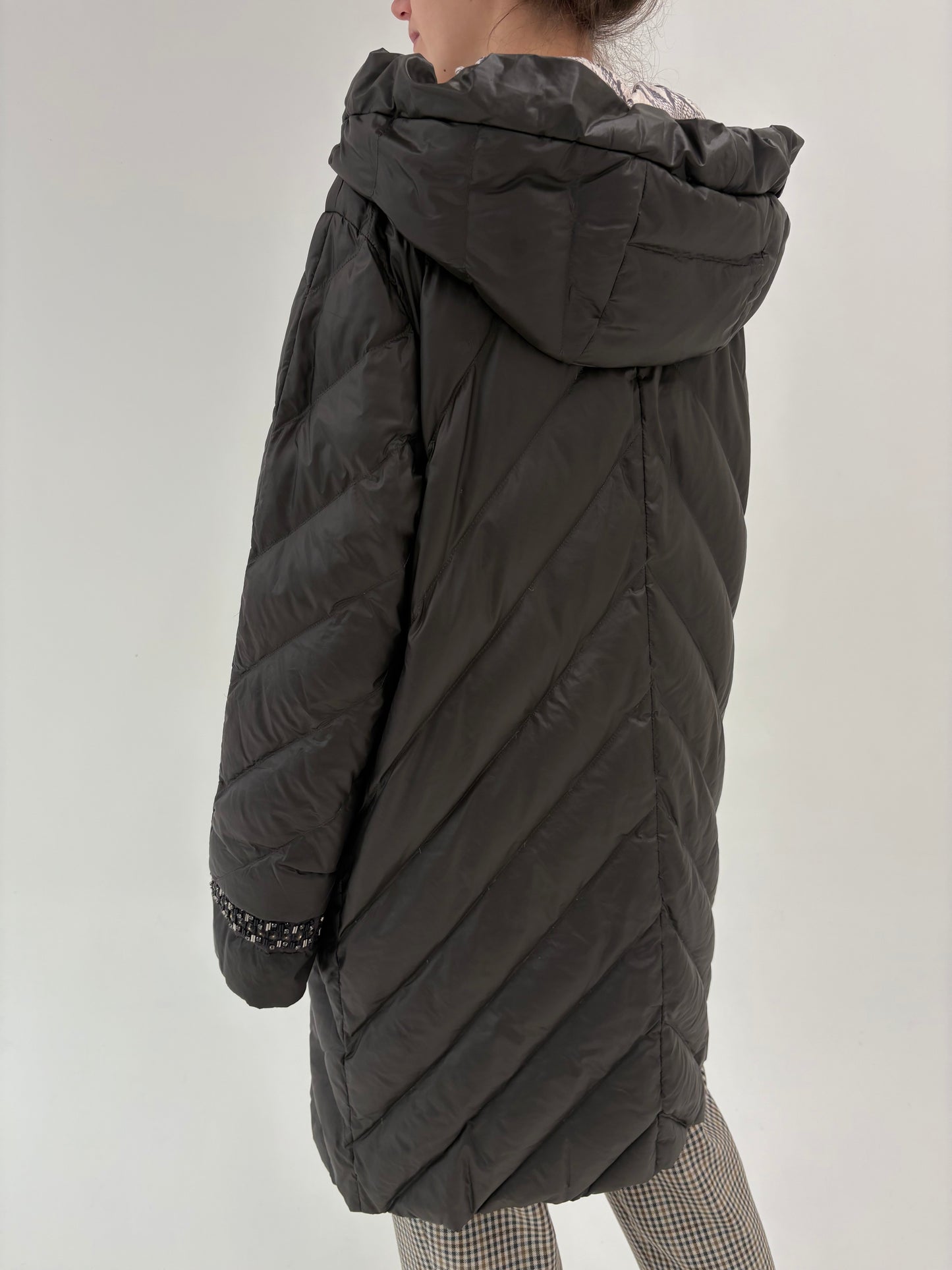 Geacă din puf luxury Laurel by Escada cu glugă si interior snake print