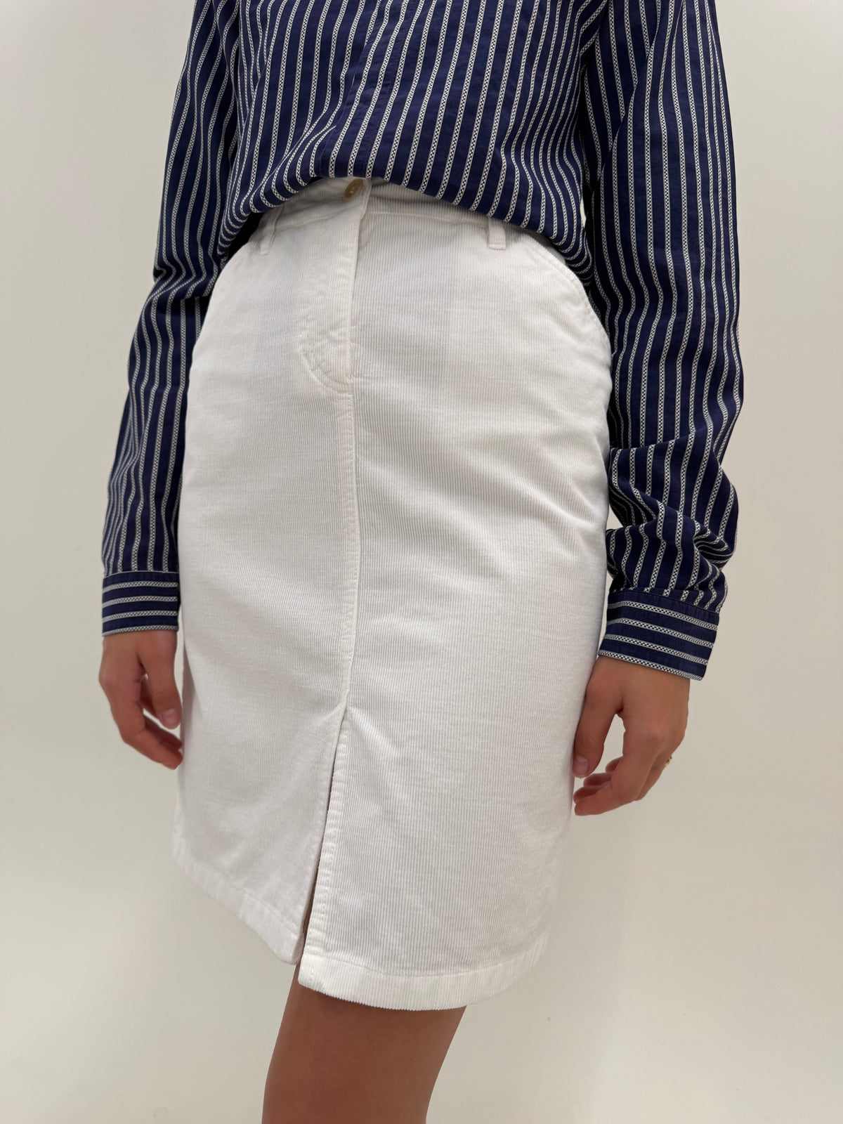 Fustă Max Mara din catifea de bumbac tăiată fin cu talie ultra înaltă