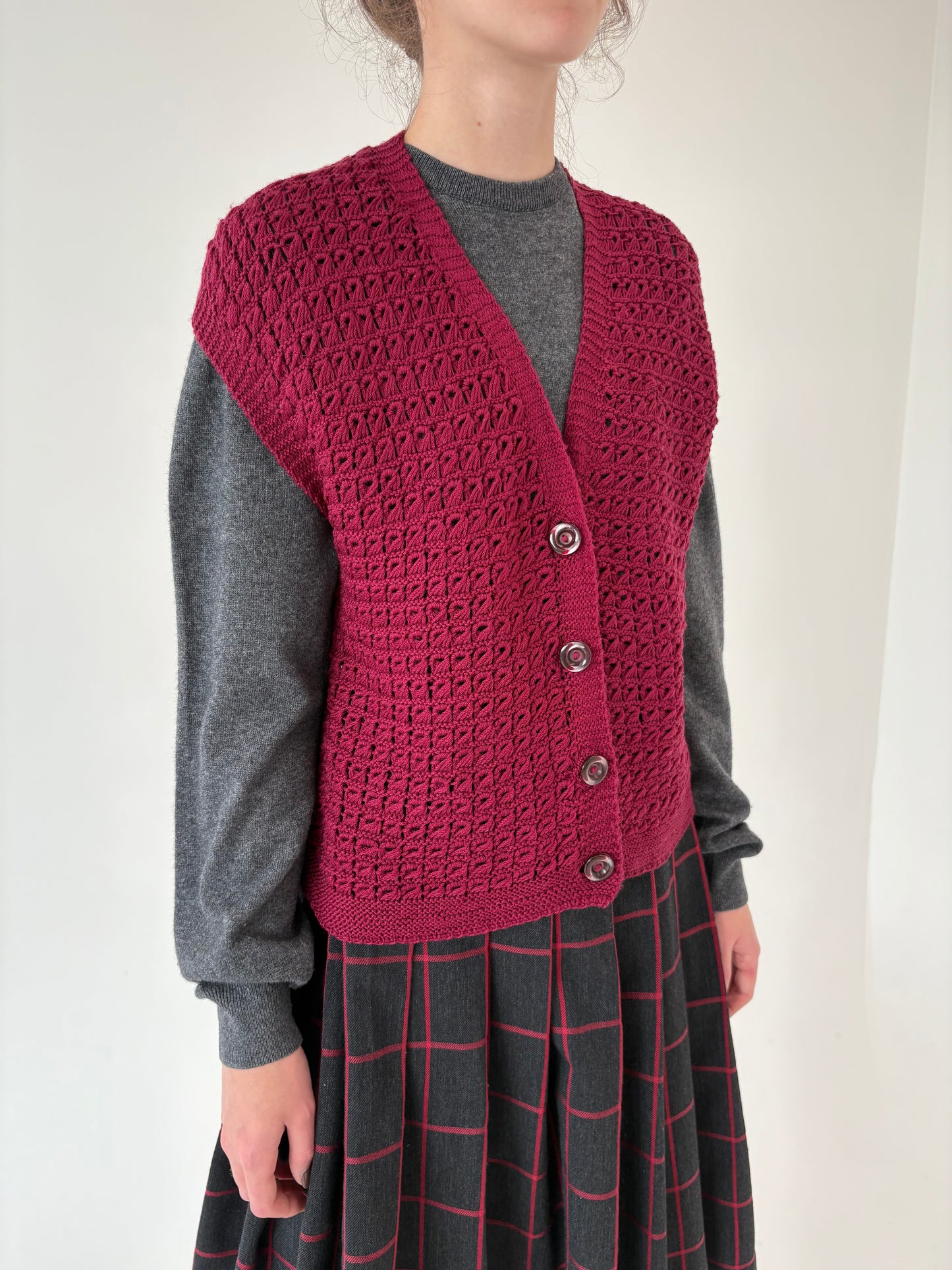 Vestă / top burgundy vintage lucrat manual din lana plină extrafina