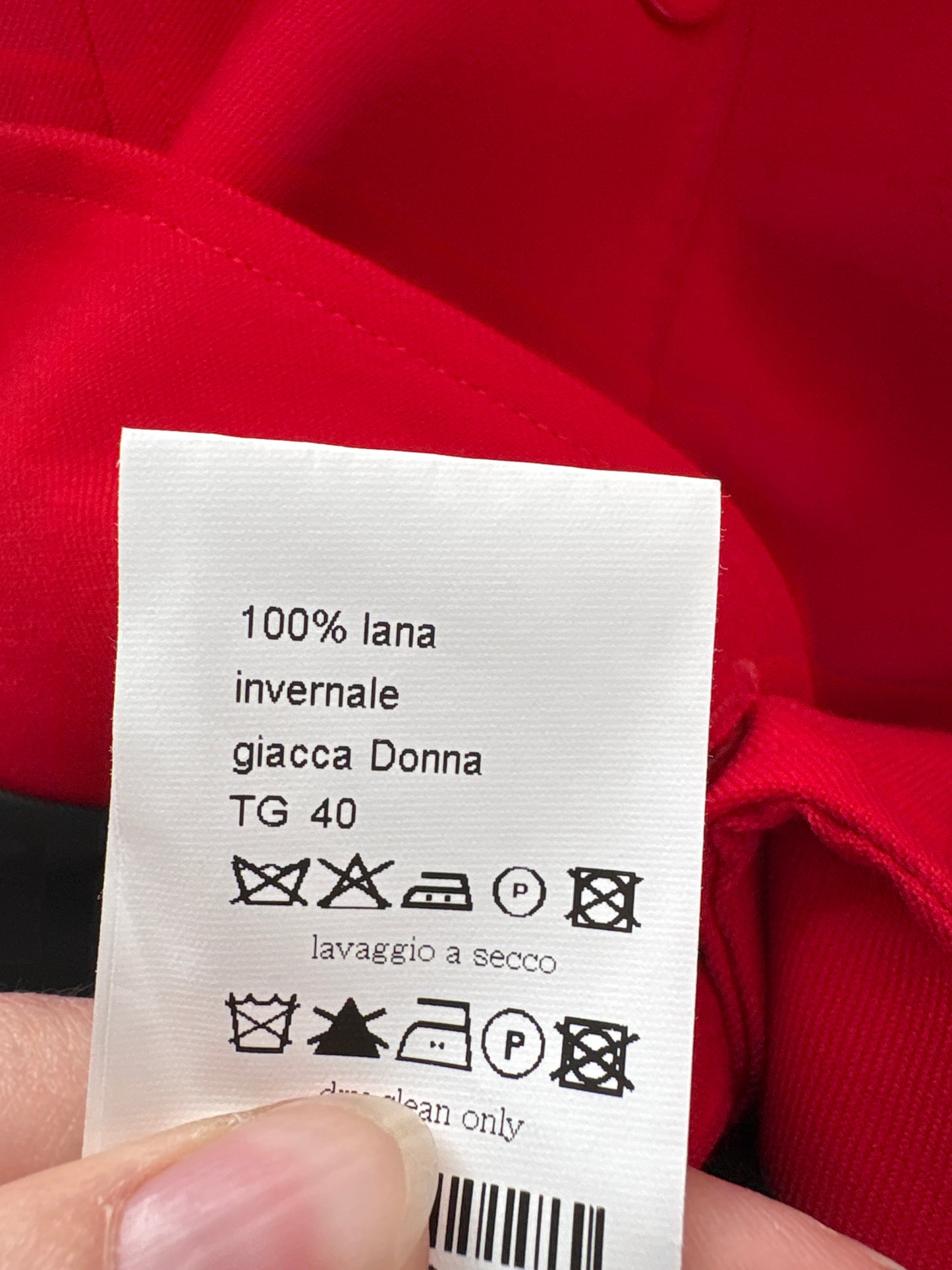Sacou roșu italian în croi minimalist ușor cambrat din stofita lightweight