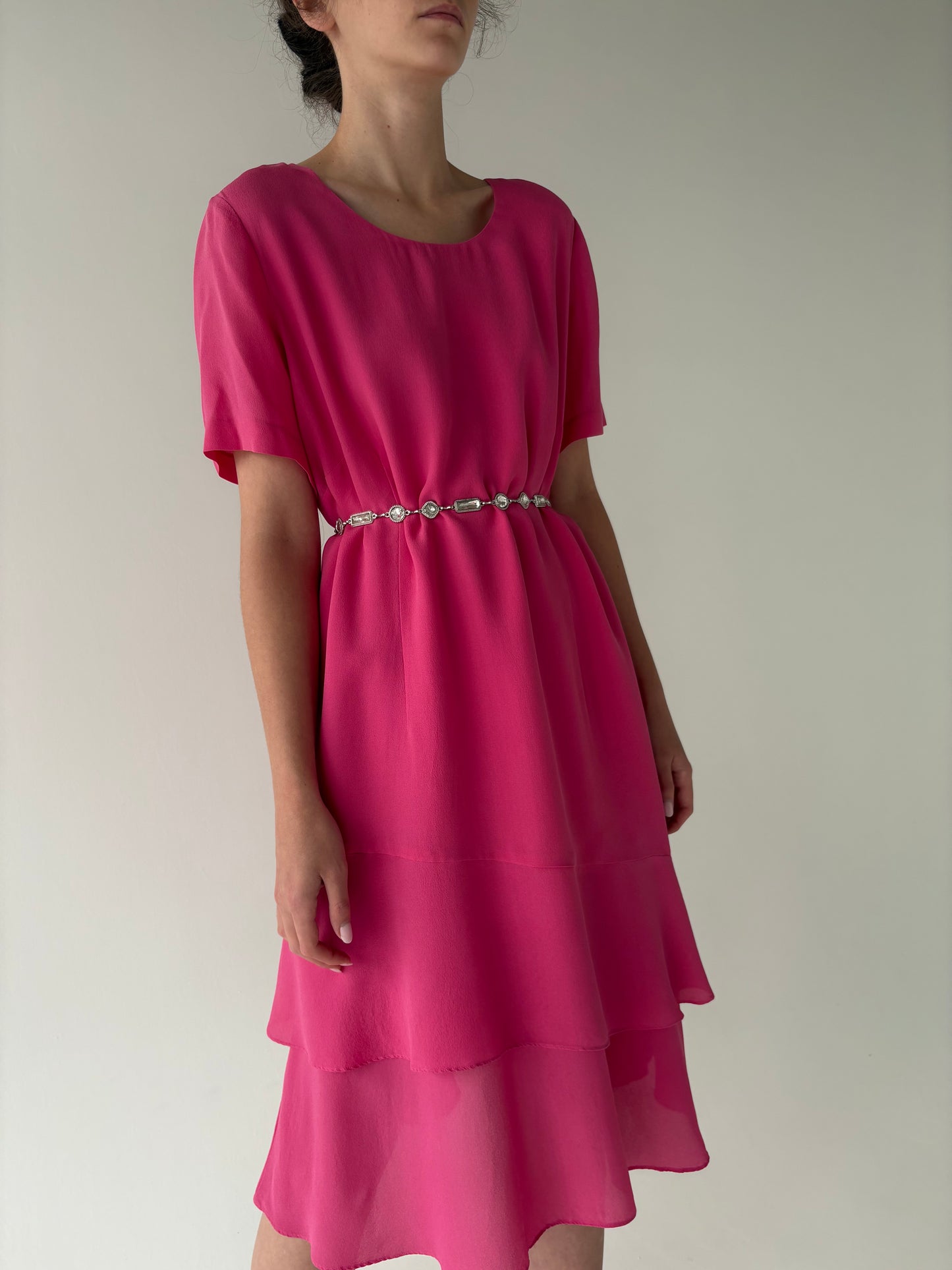 Rochie luxury fucsia Elegance din mătase naturală mată cu volane