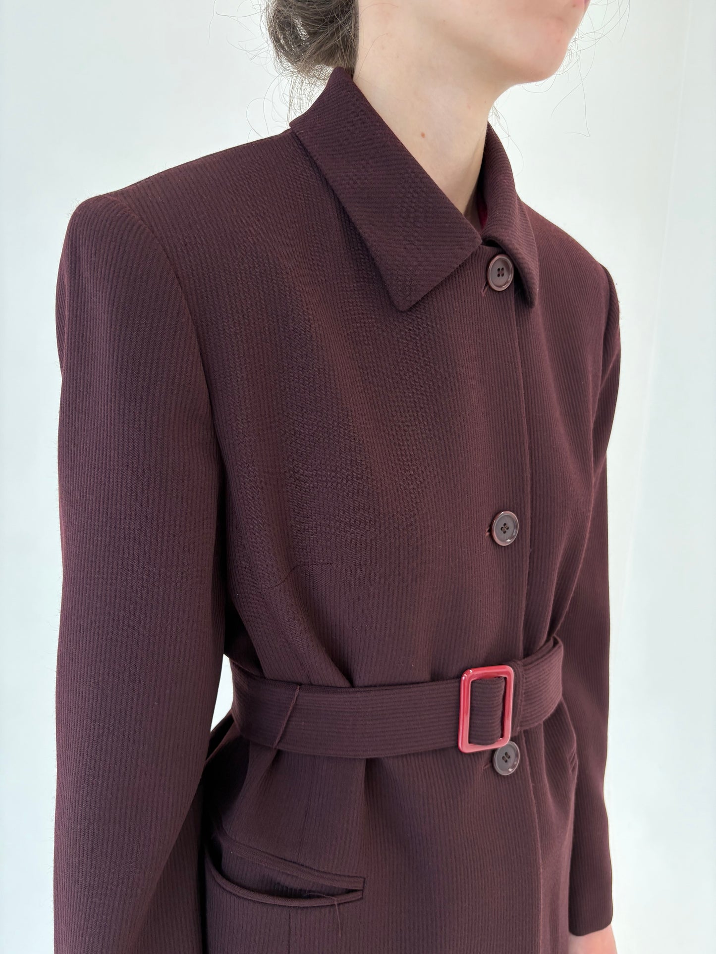 Jacheta dark burgundy cu talie marcată din stofă de lana extrafina