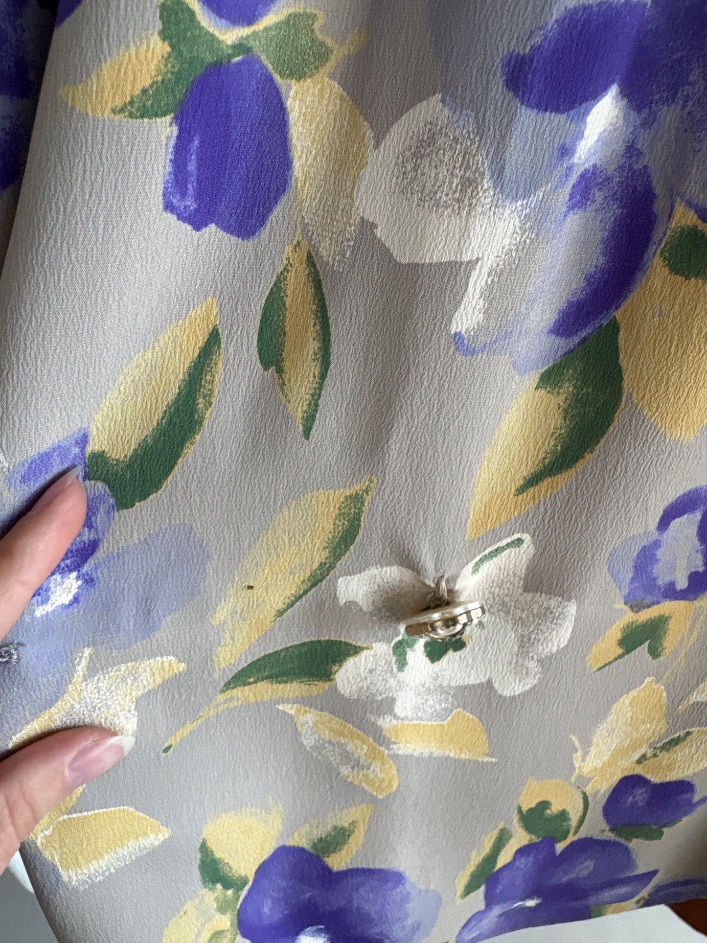 Sacou cambrat warm gray din mătase naturală cu print floral superb