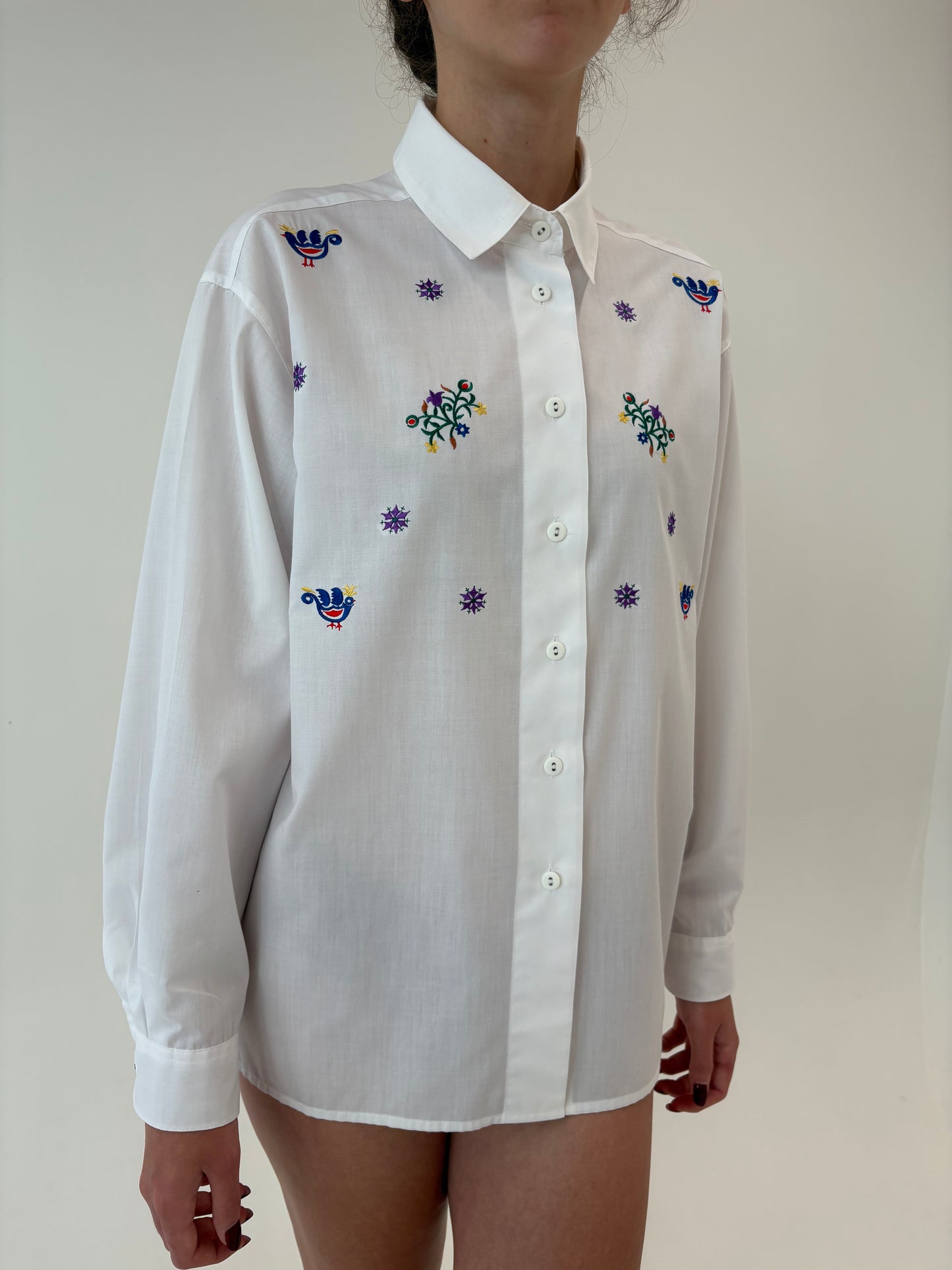 Cămașa vintage din bumbac cu broderie