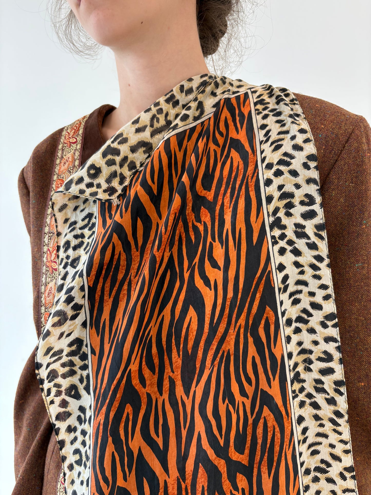 Eșarfă animal print din mătase naturală