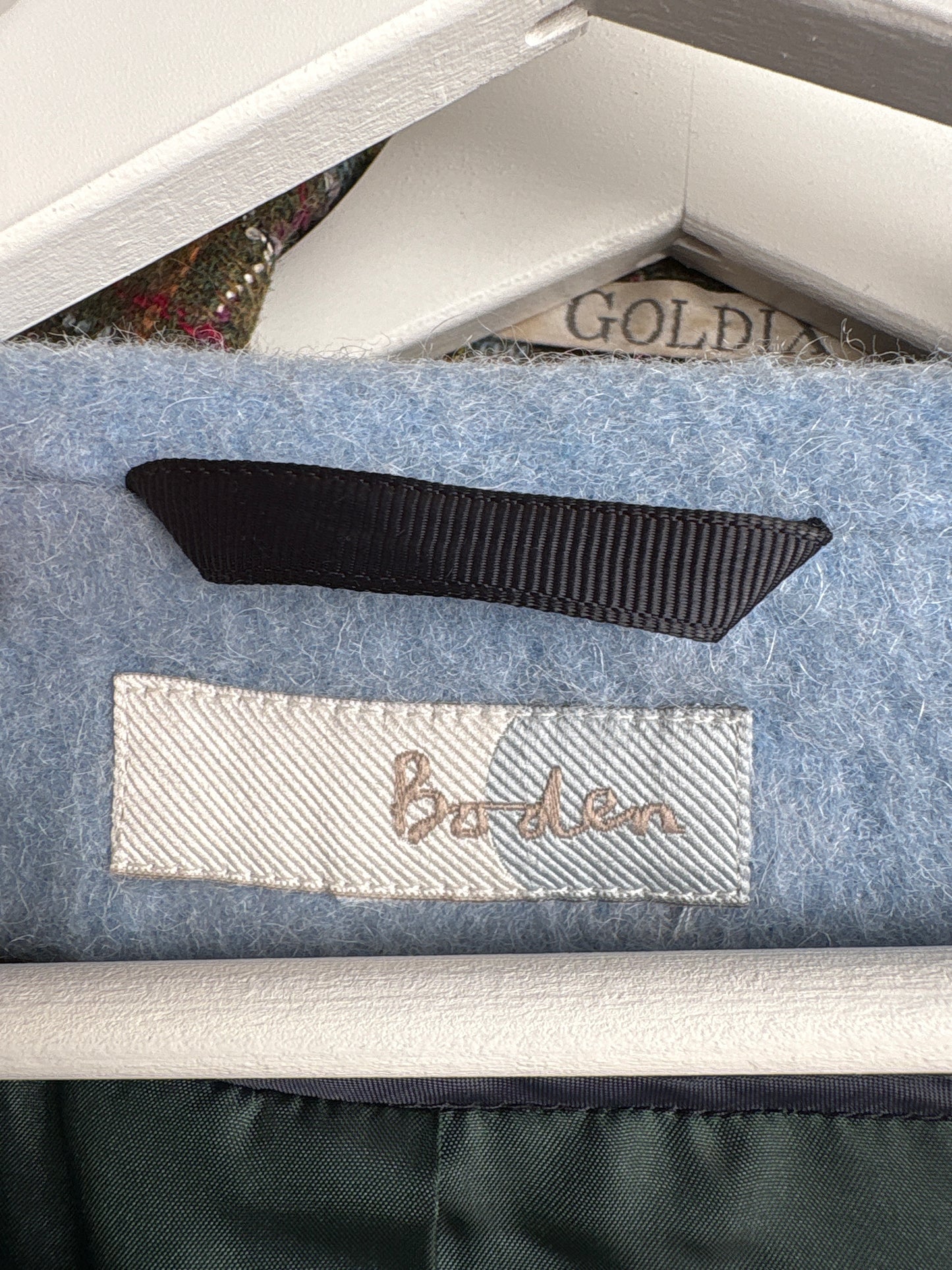 Palton baby blue din stofă plină de lana cu mohair în croi minimalist