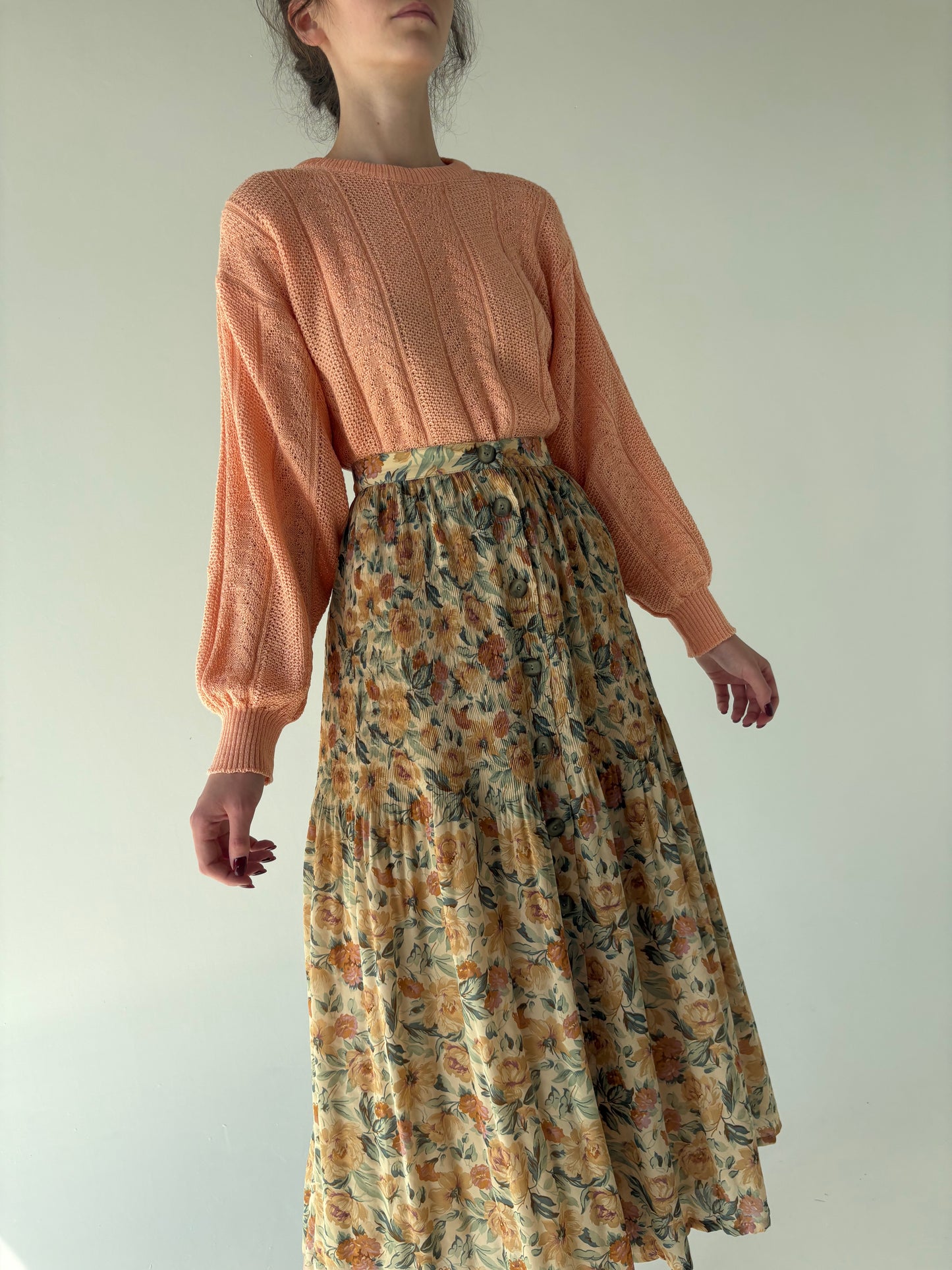 Fustă vintage nude cu print floral superb în culori de toamnă
