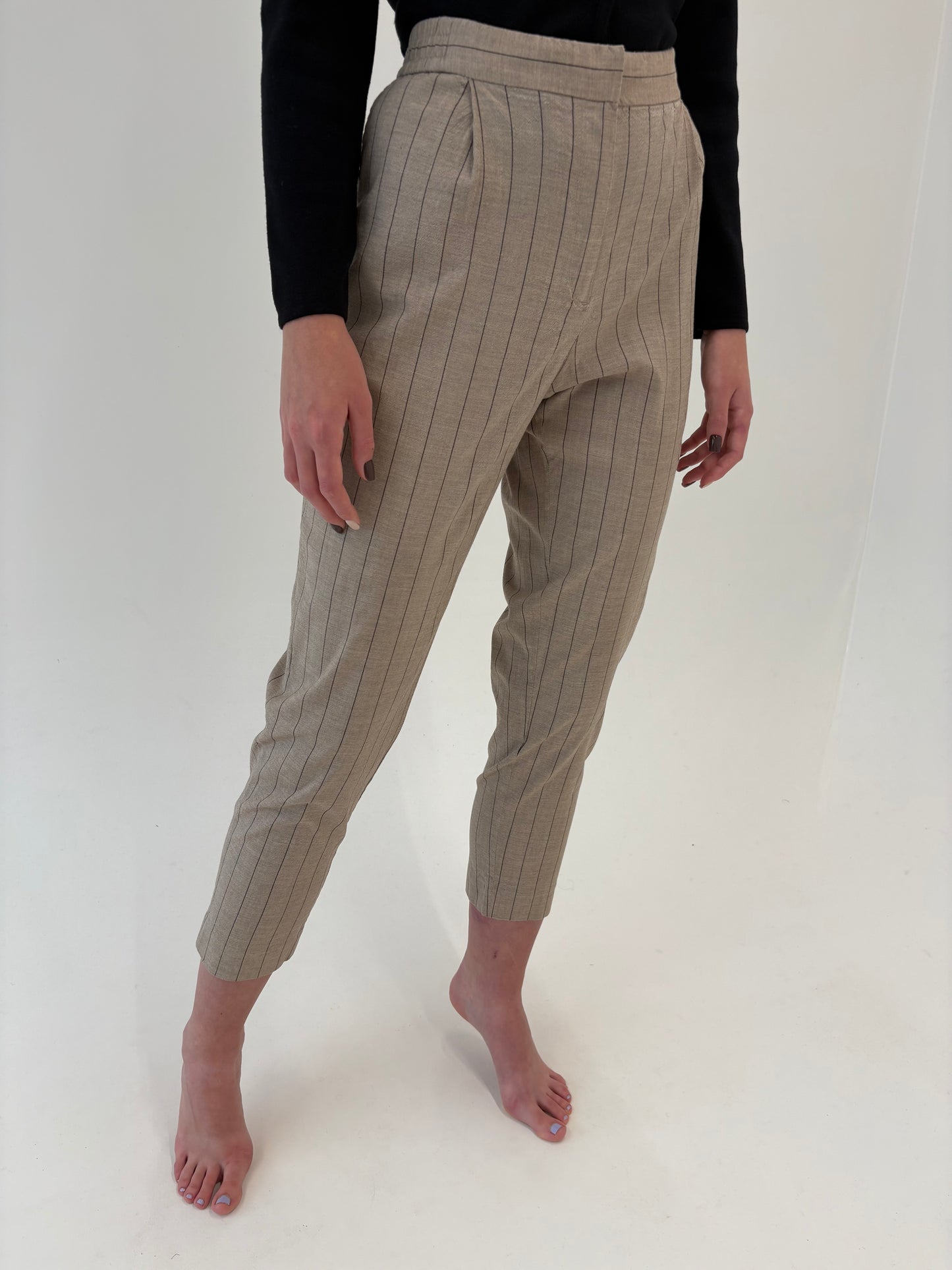 Pantaloni grej cu talie ultra înaltă din mix de lana extrafina și vascoza
