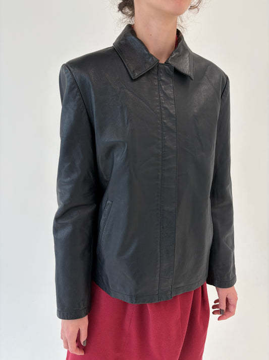 Jacheta ușor cambrata din piele naturală moale